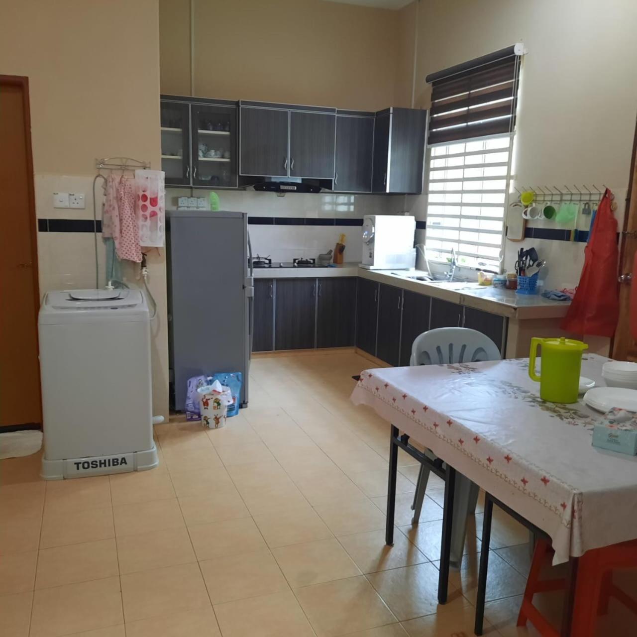 Iqbalina Homestay 2 Kemaman photo 8