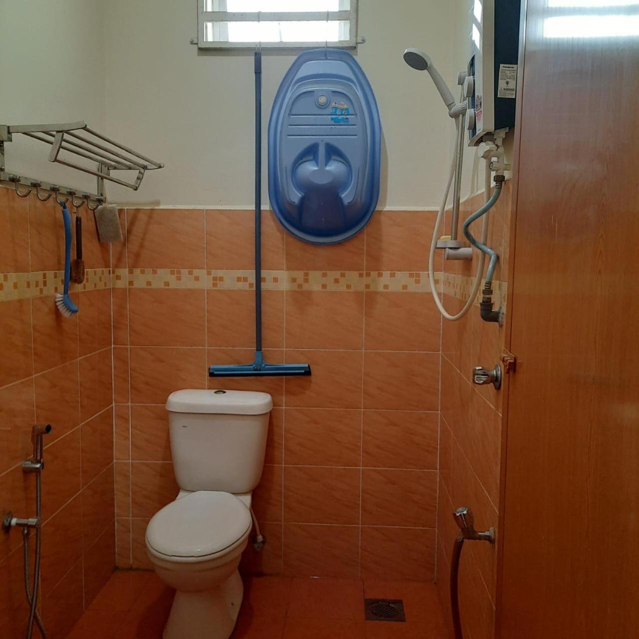 Iqbalina Homestay 2 Kemaman photo 7