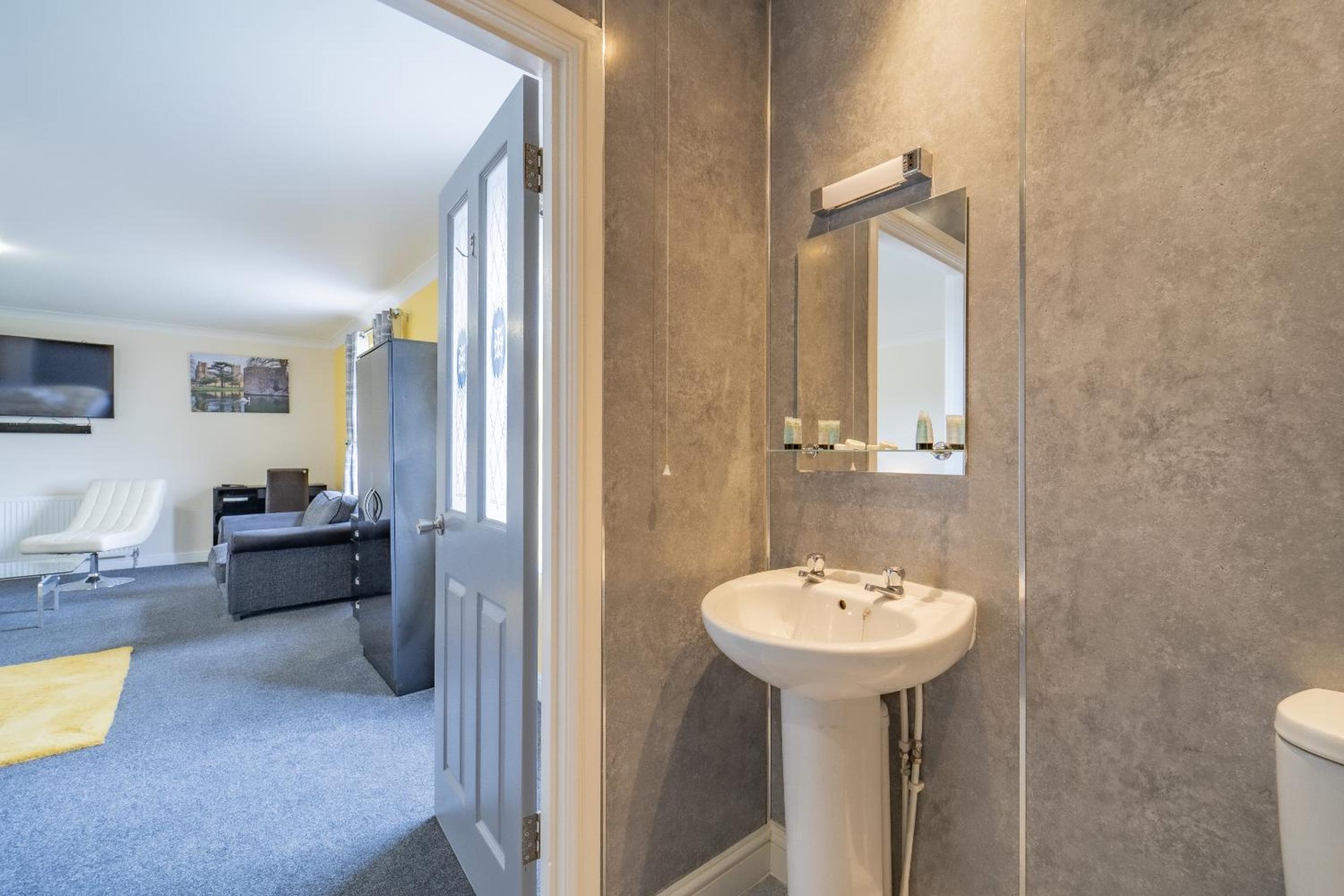 Shepton Mallet Vacations - The Well Inn - Property Image 7