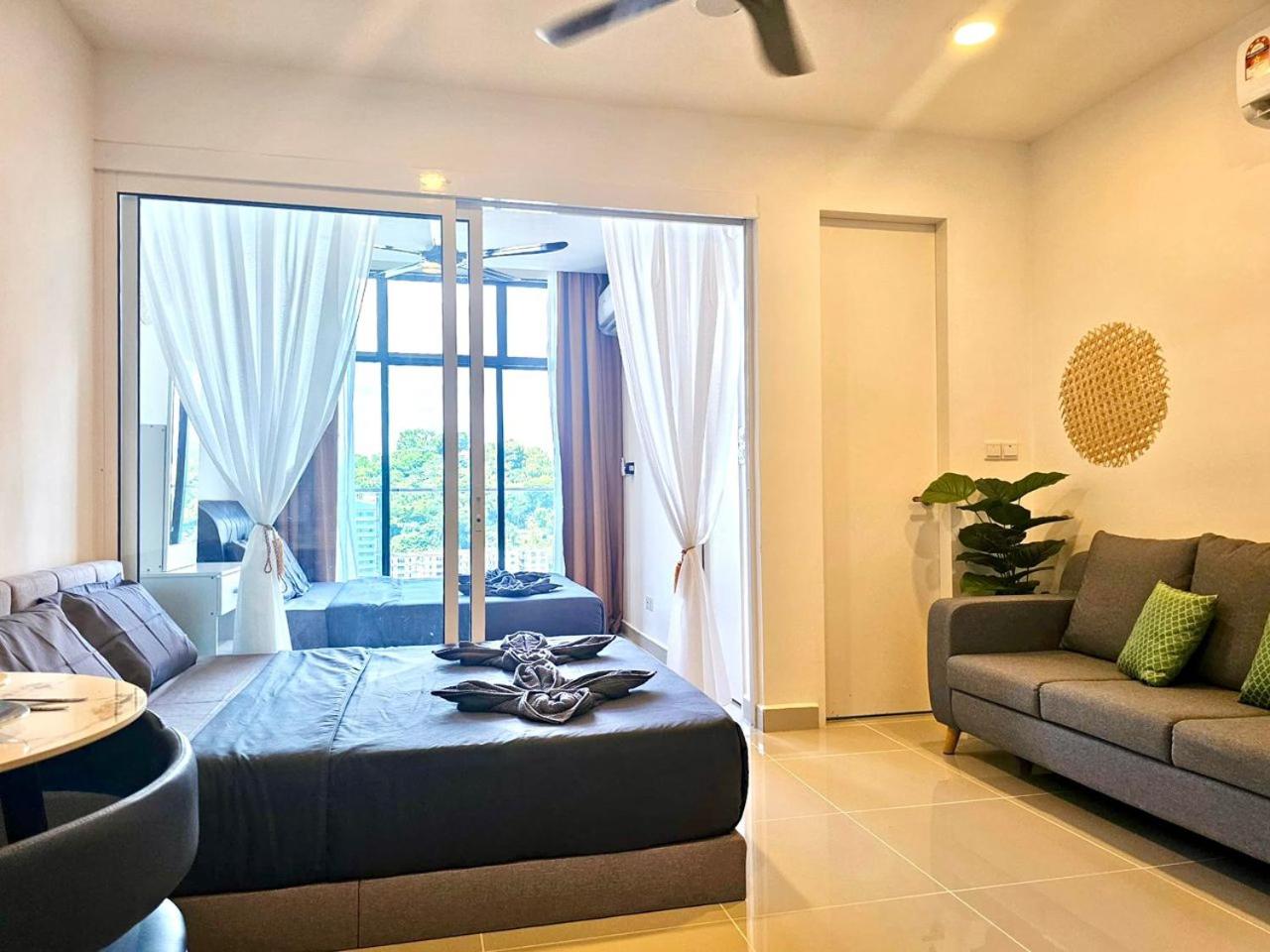 Covesign Suite, The Shore Kota Kinabalu City Centre