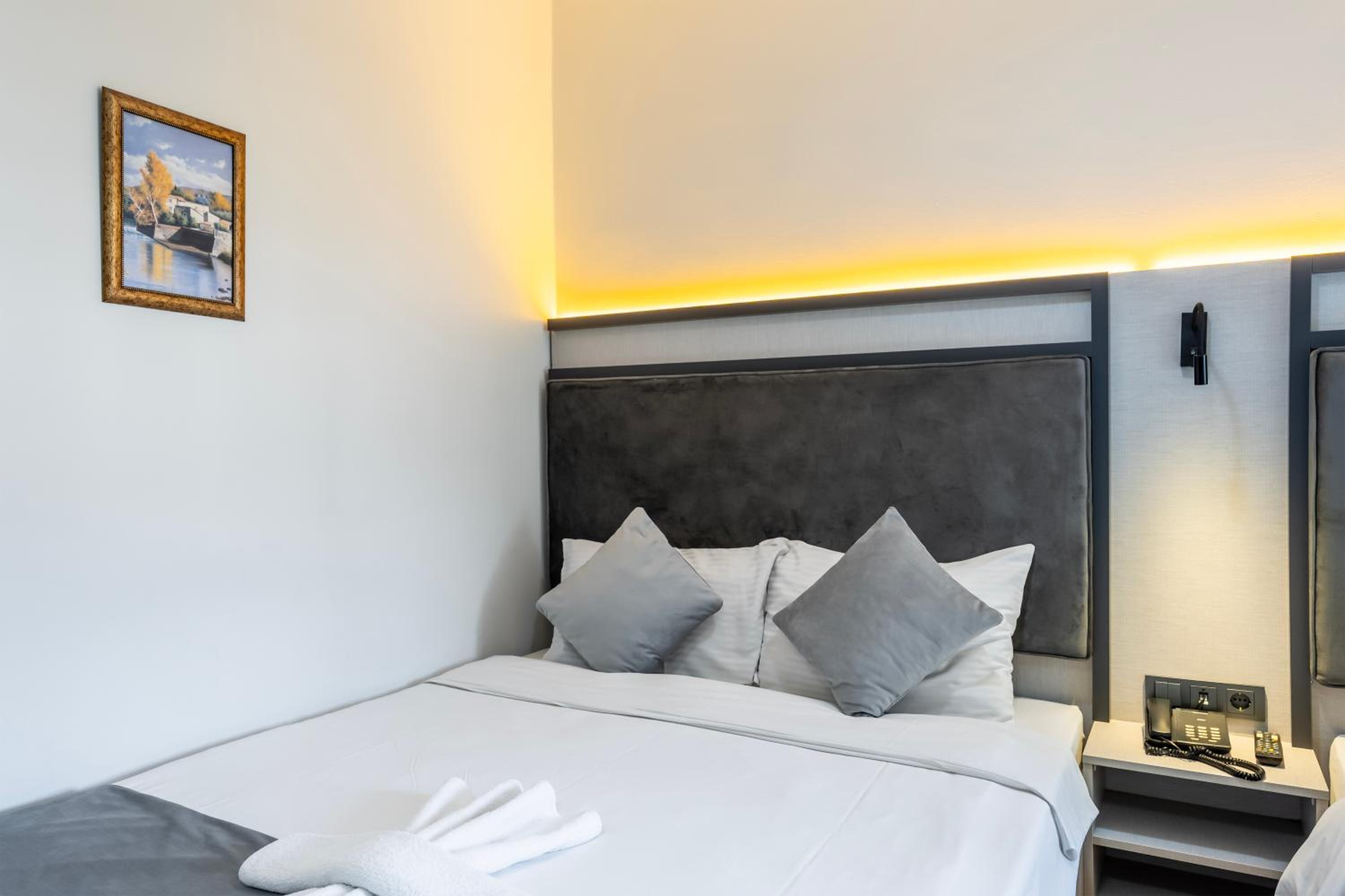 Taksim Trust Otel & Süitler - Image 8