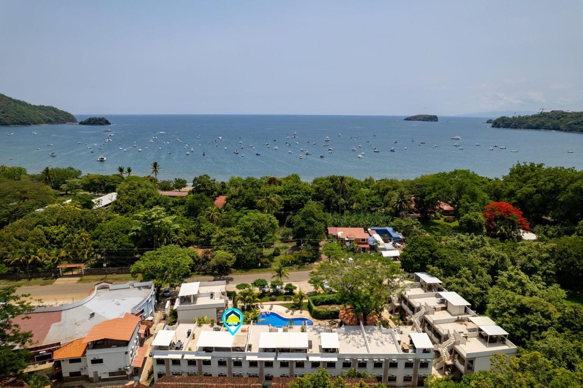 2-BD Condo Near Beach with Pool Rooftop Patio