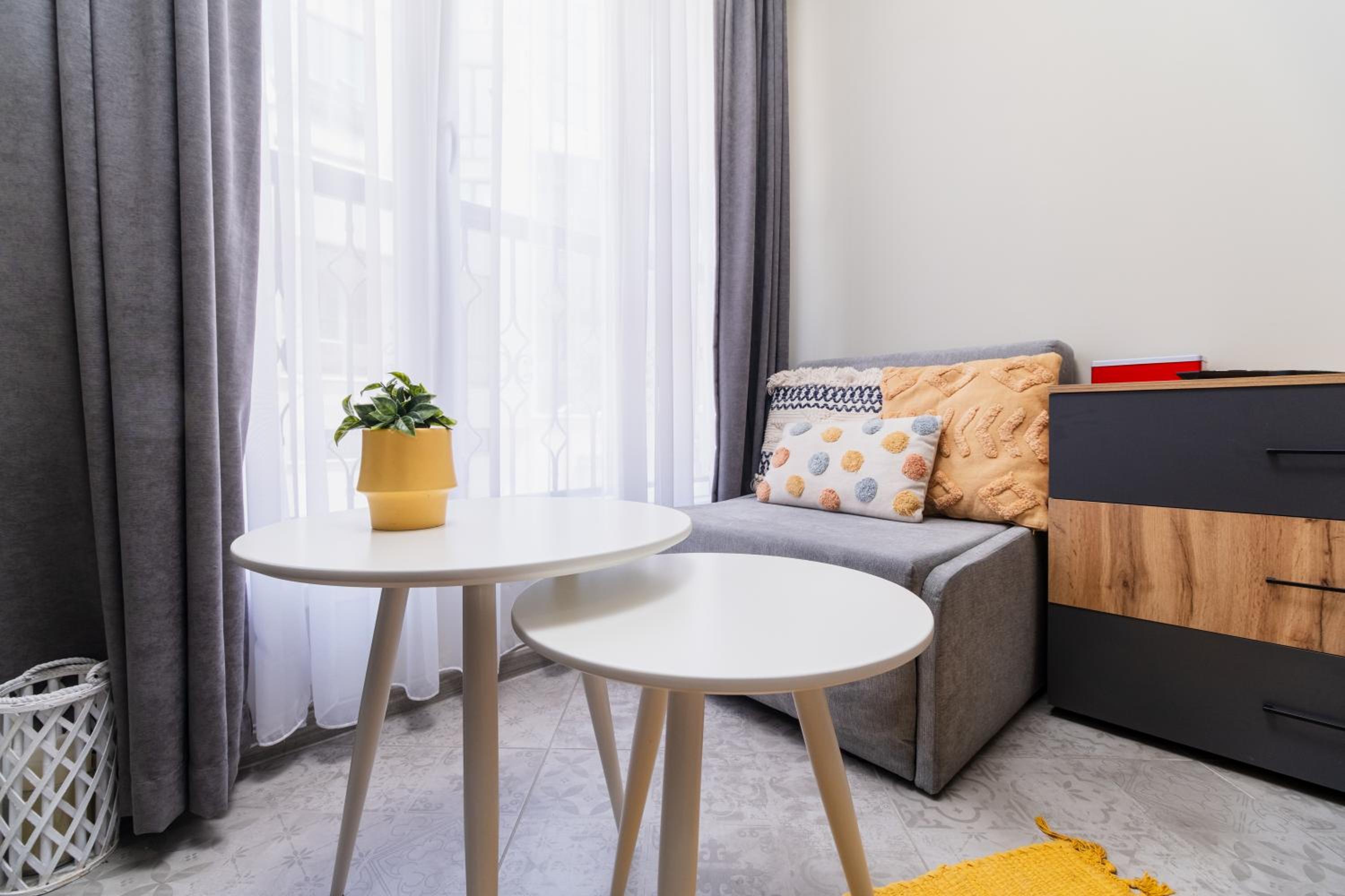 City Center Studio Apartments