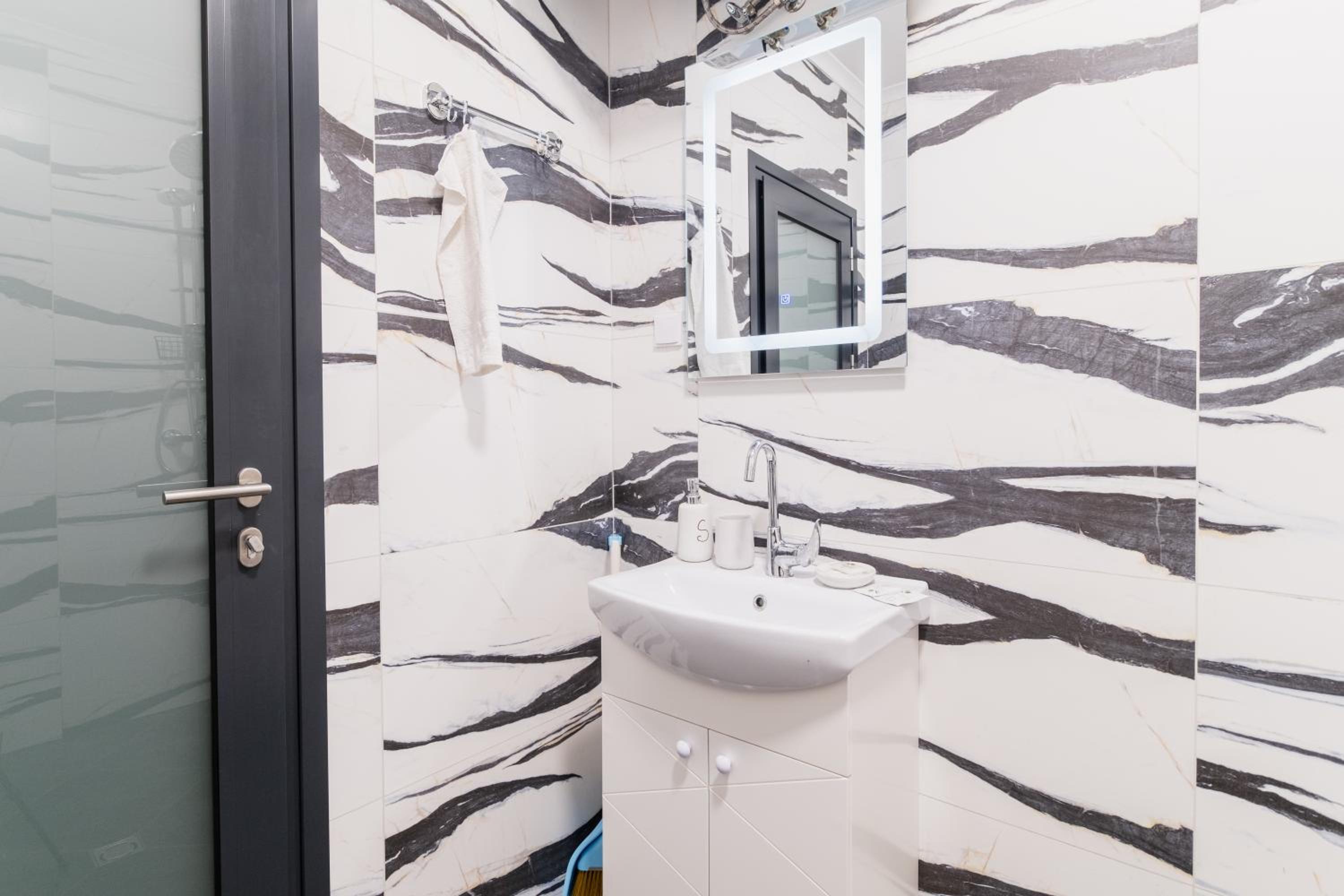 City Center Studio Apartments