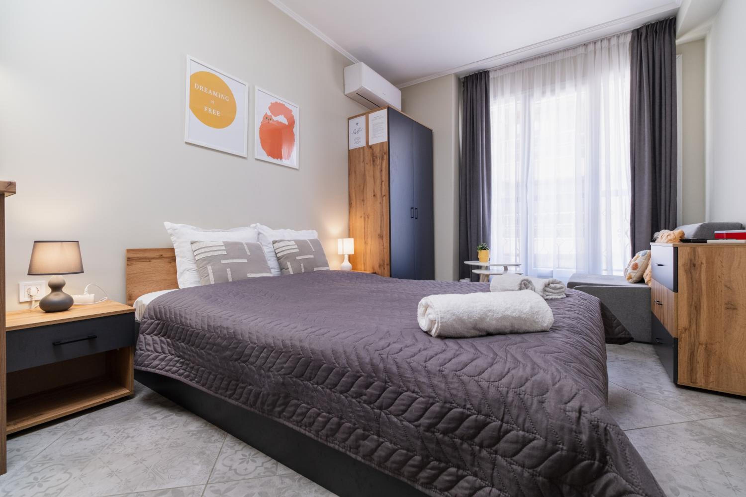 City Center Studio Apartments