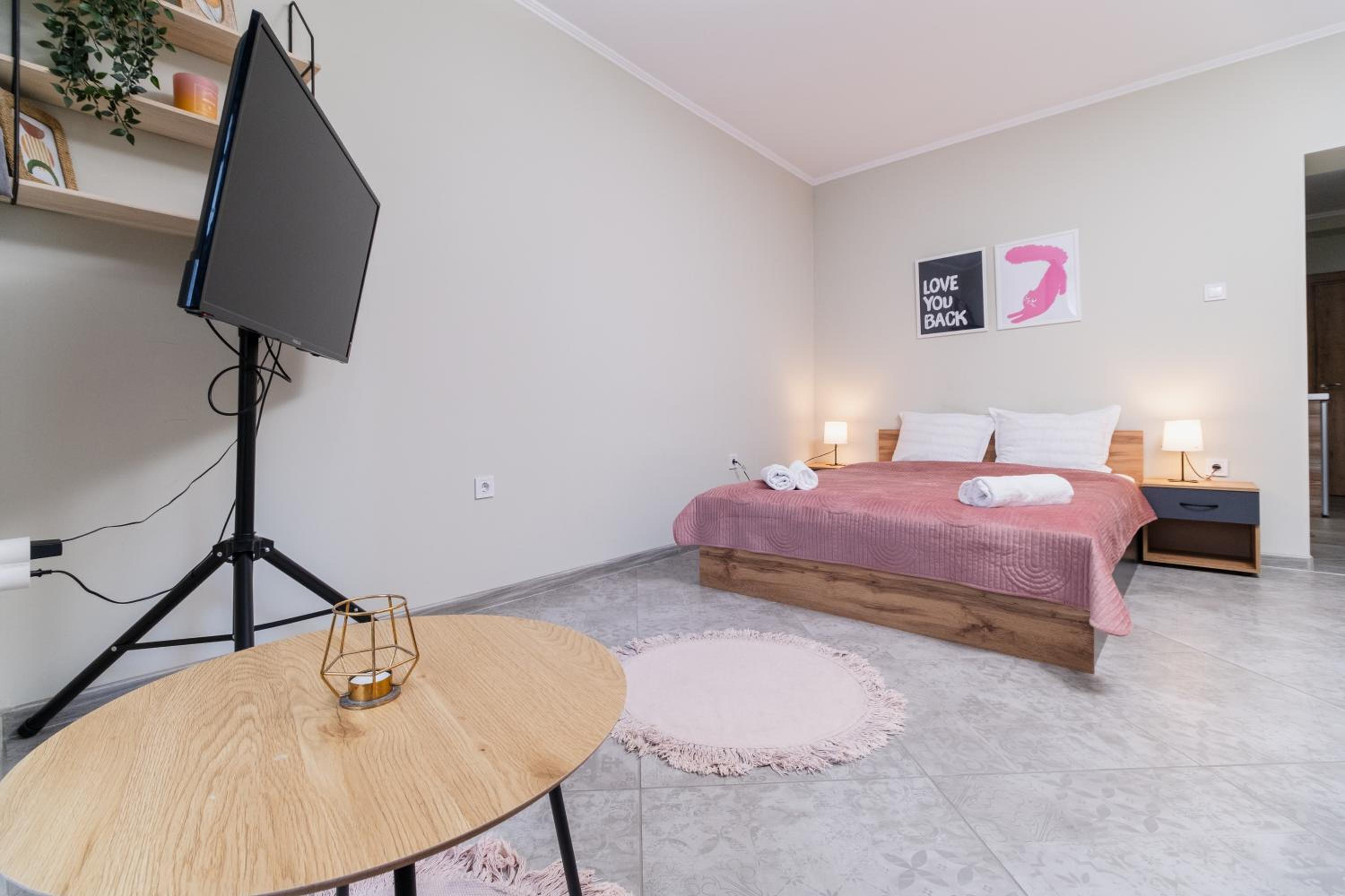 City Center Studio Apartments
