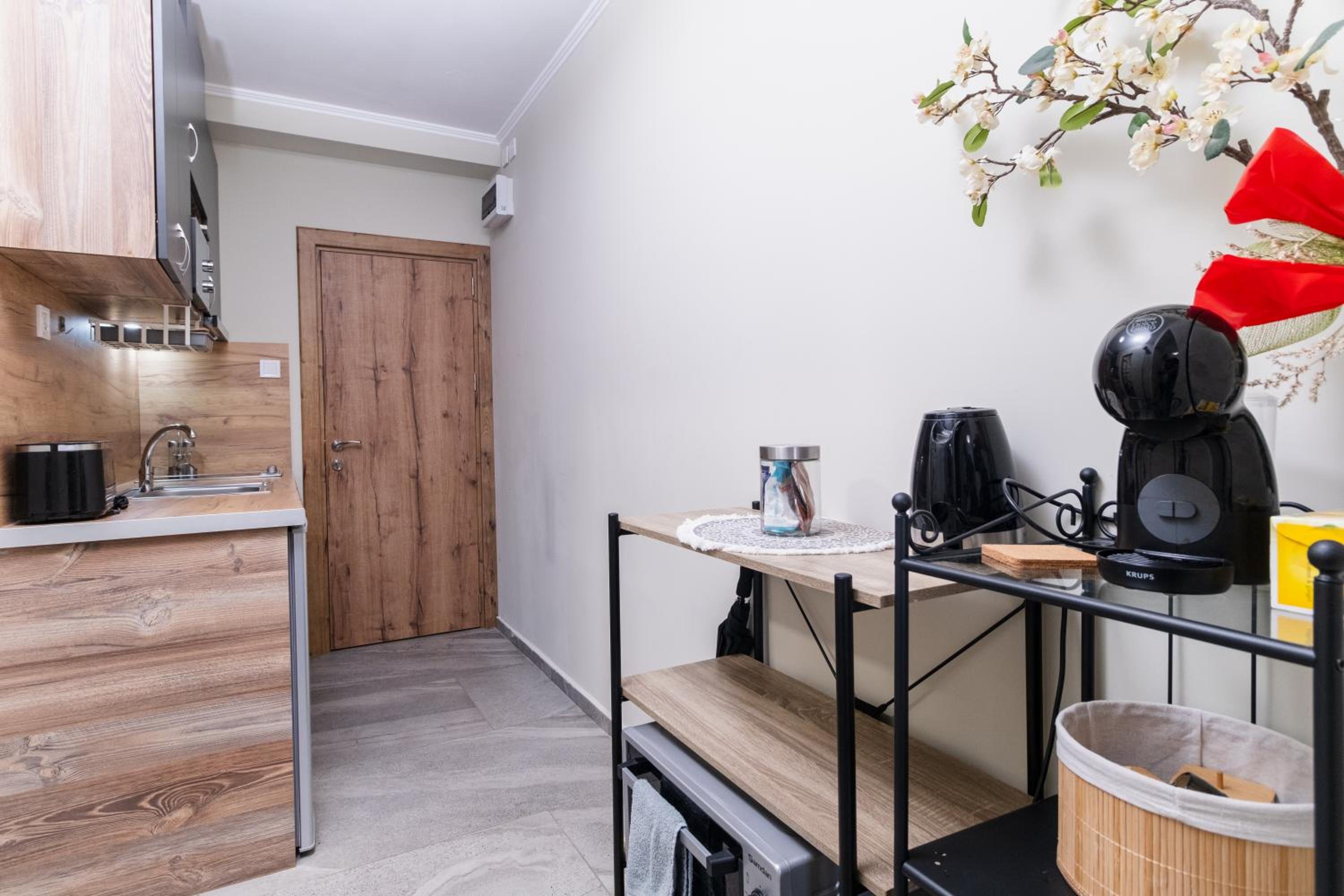 City Center Studio Apartments