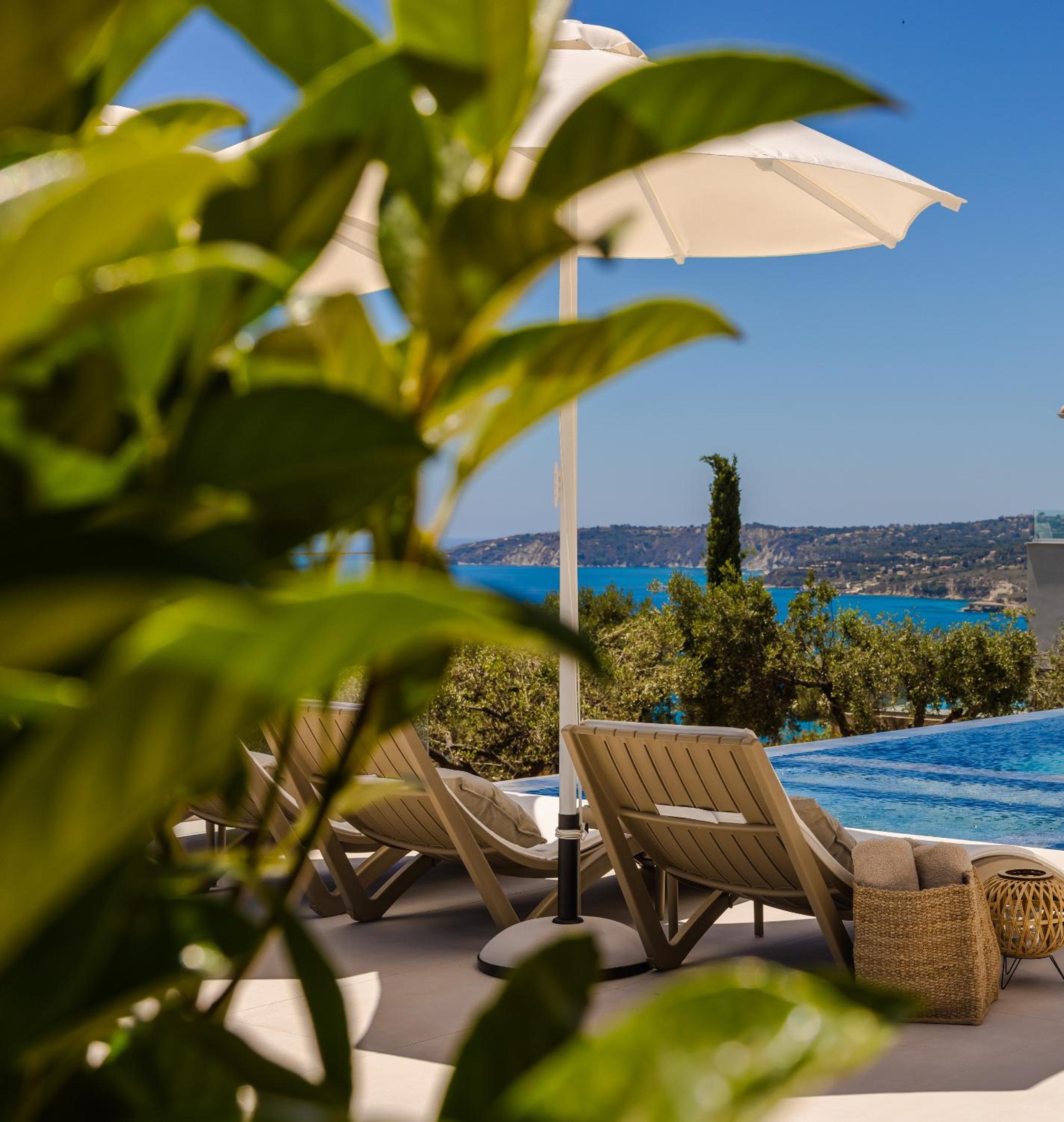 DEOS VILLA