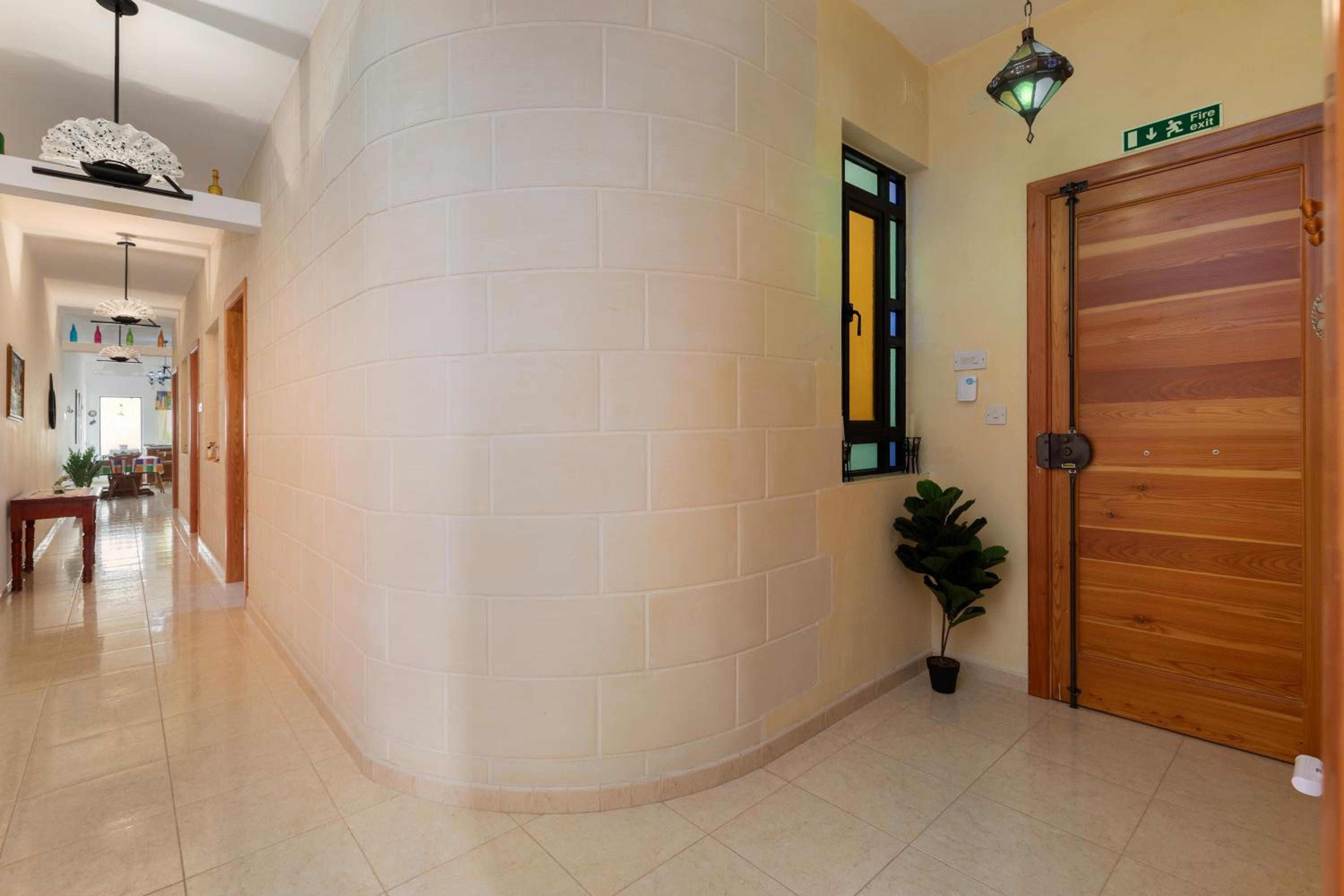 Traditional Maltese Stone Apartment with 2 Balconies - Close to St Thomas Bay & Munxar Path