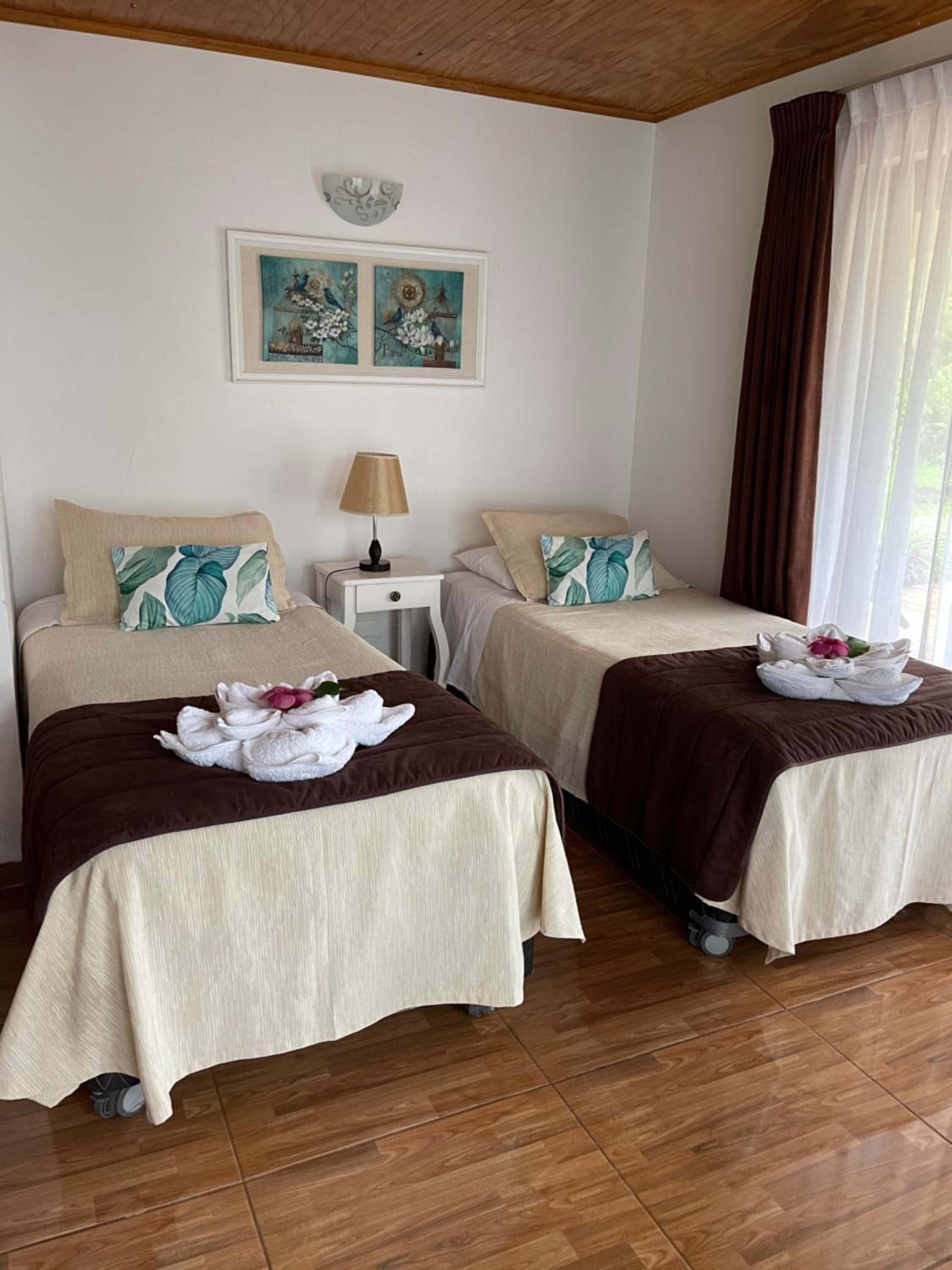 Teanehi Bed & Breakfast