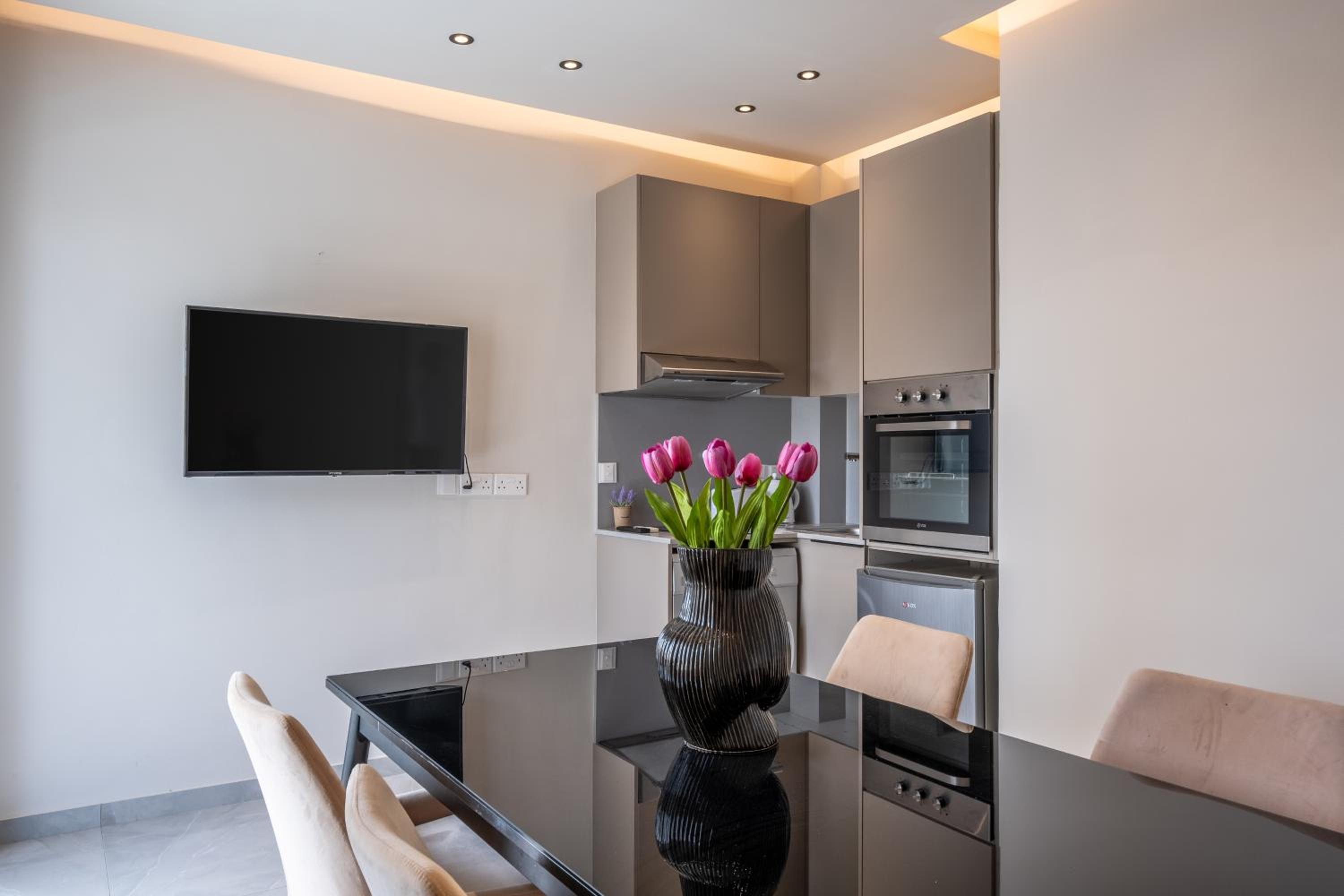 Georgiana Suites