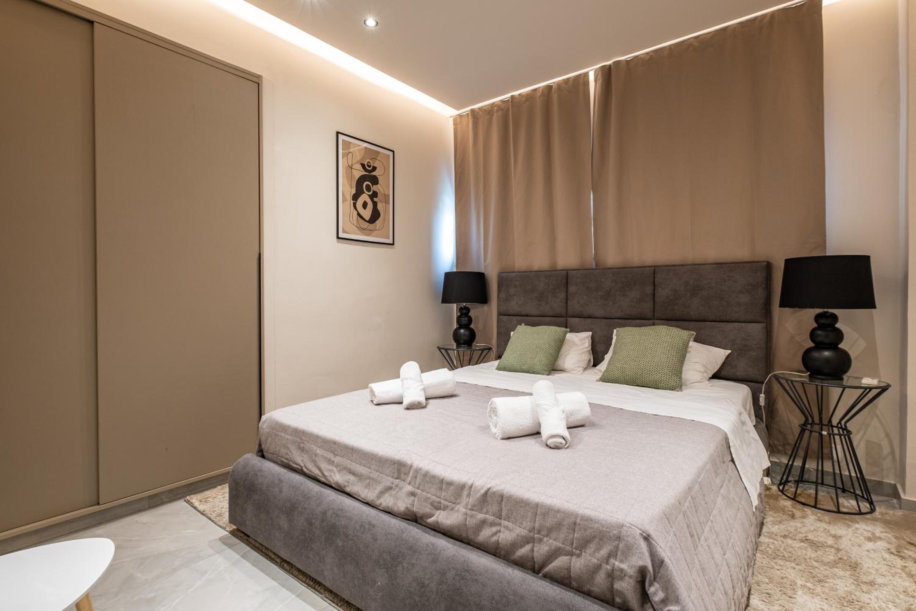 Georgiana Suites
