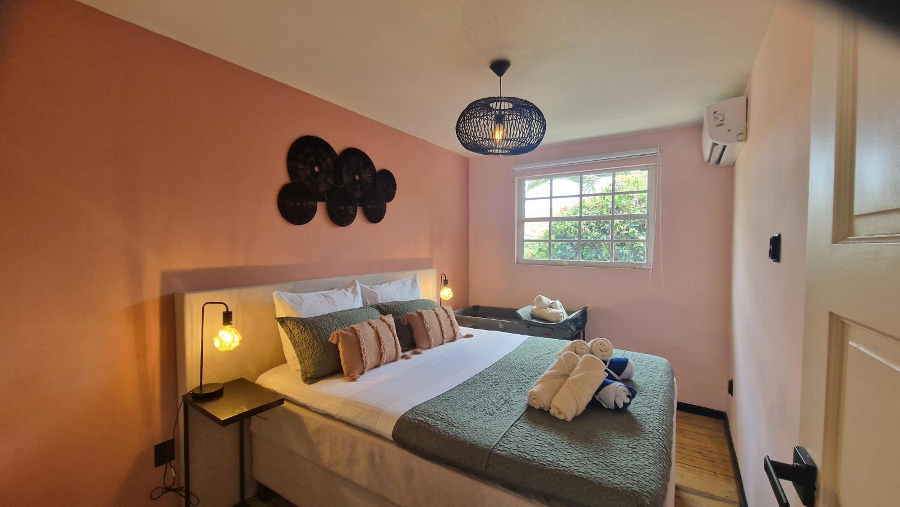 The Pink Panther Apartment, near Mambo Beach Boulevard