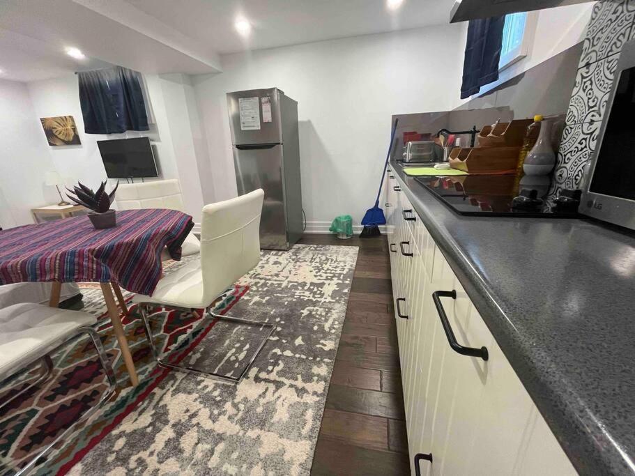 cozy private guest suite