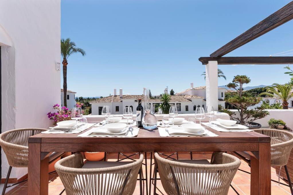 Luxury Apartment in Marbella Aldea Blanca close by Beautiful Port and Beaches of Puerto Banús