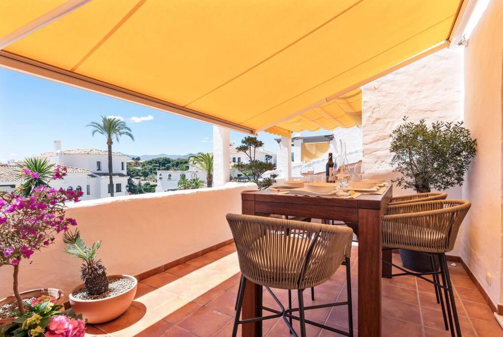 Luxury Apartment in Marbella Aldea Blanca close by Beautiful Port and Beaches of Puerto Banús