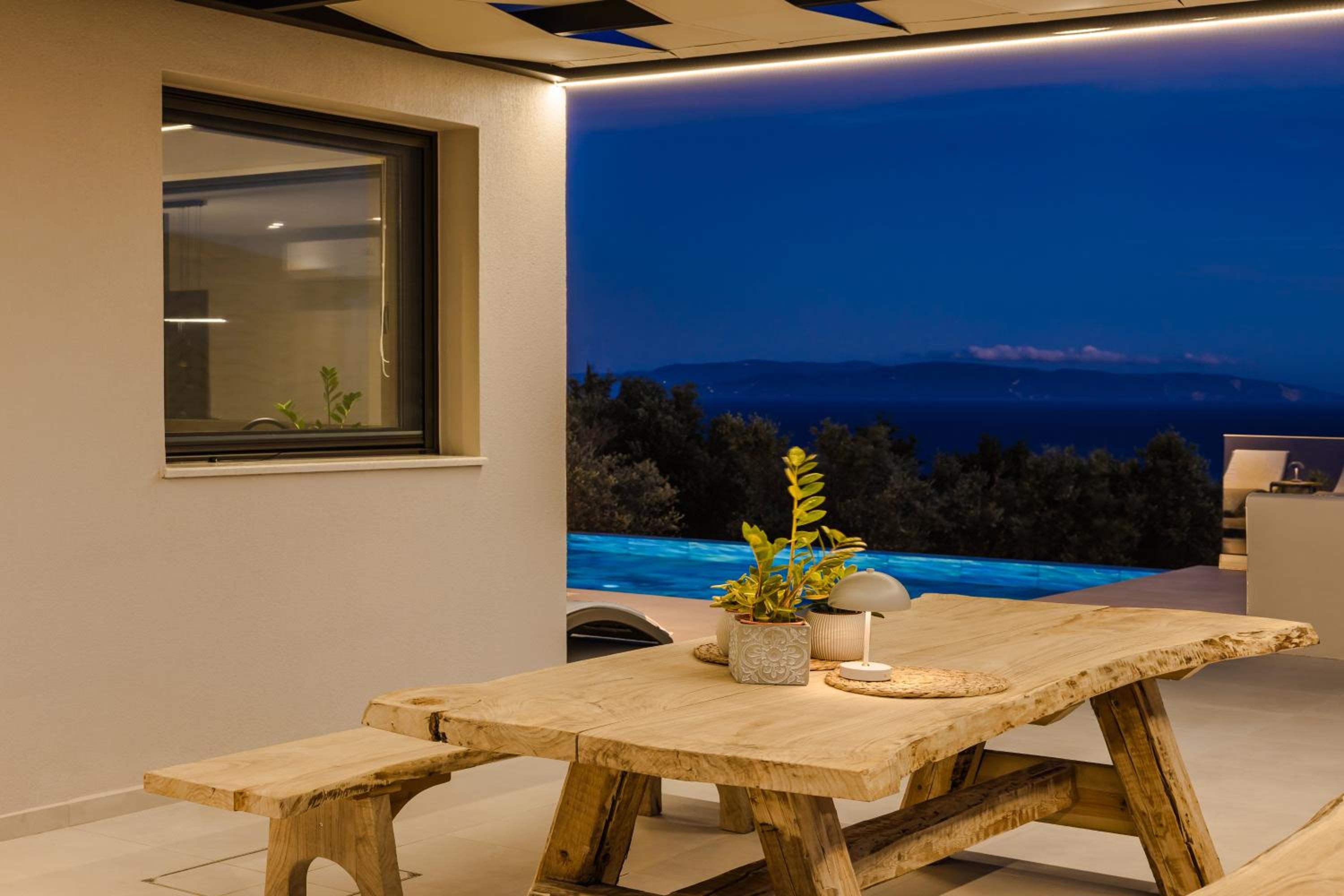 DEOS VILLA