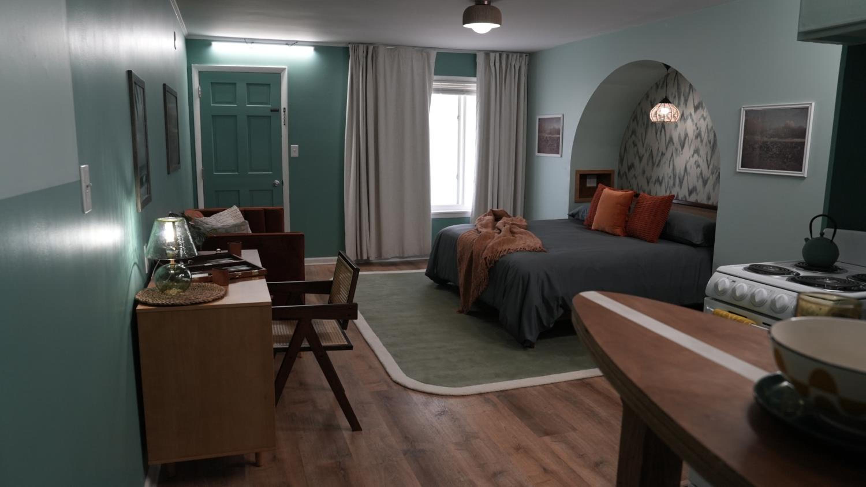 hotel room