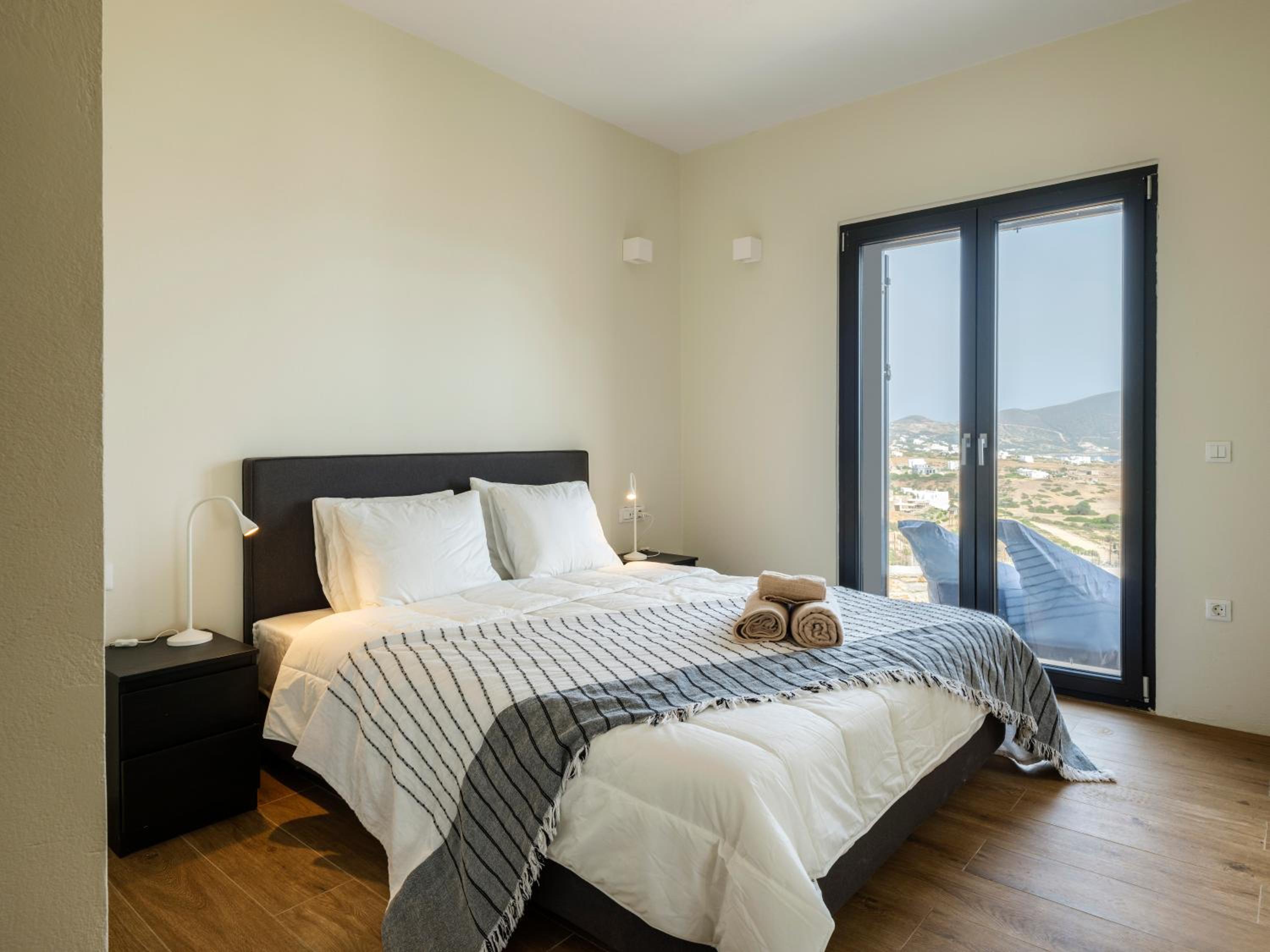 Luxurious Villa Antiparos