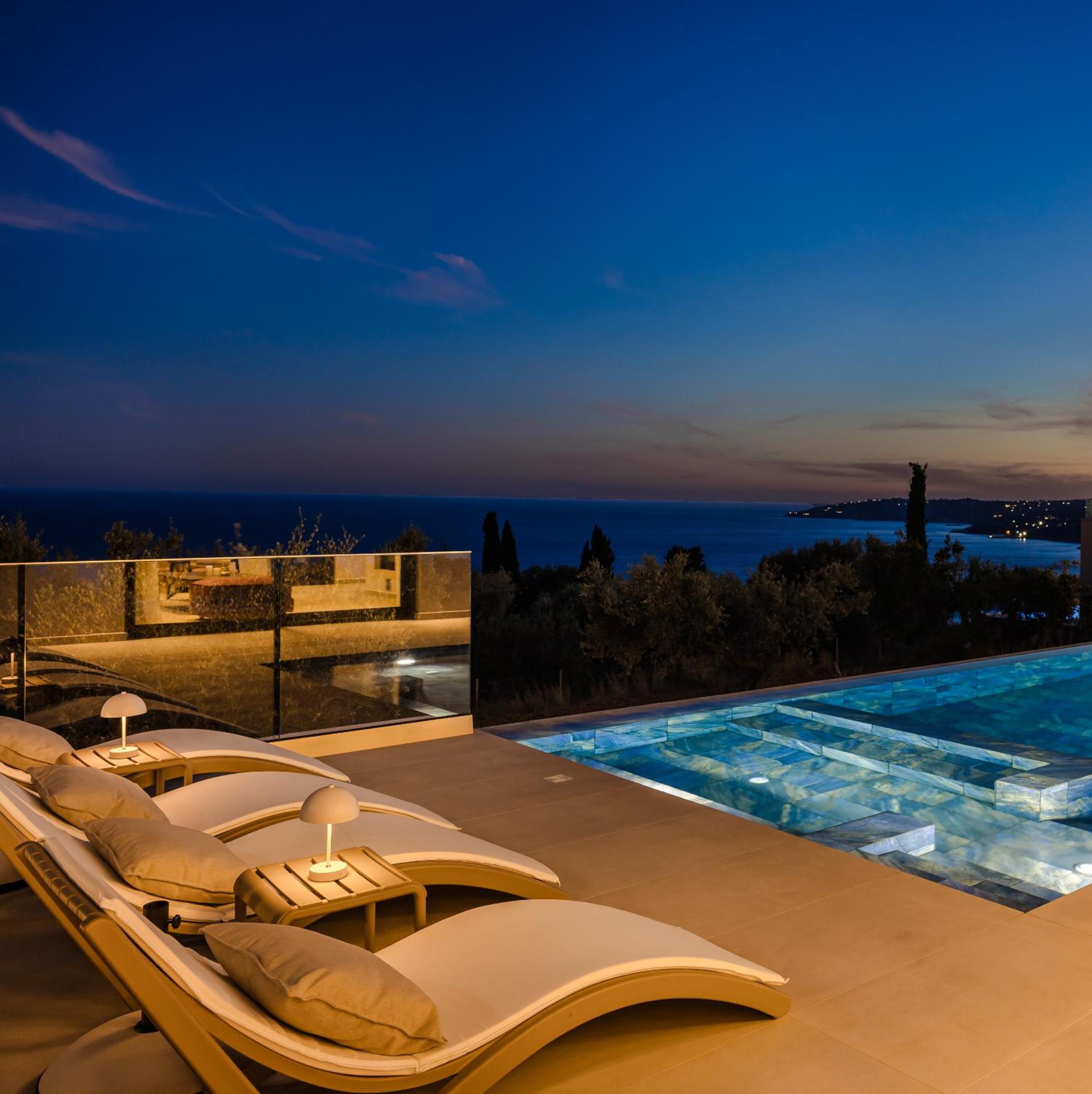 DEOS VILLA