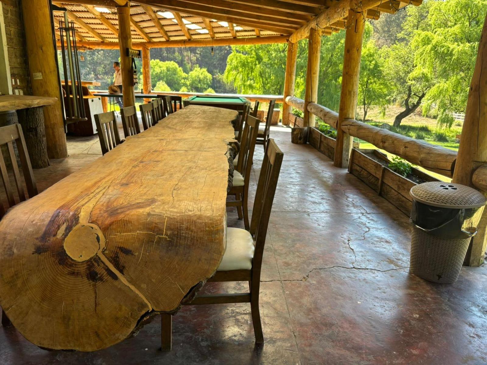 Relajante Cabana Con Vistas Impresionantes