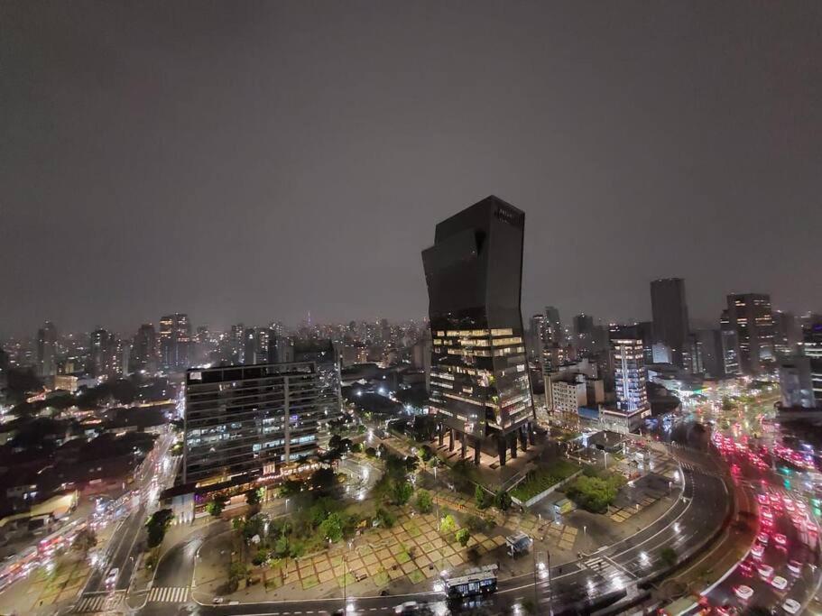 Loft Metrô Faria Lima, largo da batata, Butantã, USP, clube Hebraica Rebouças