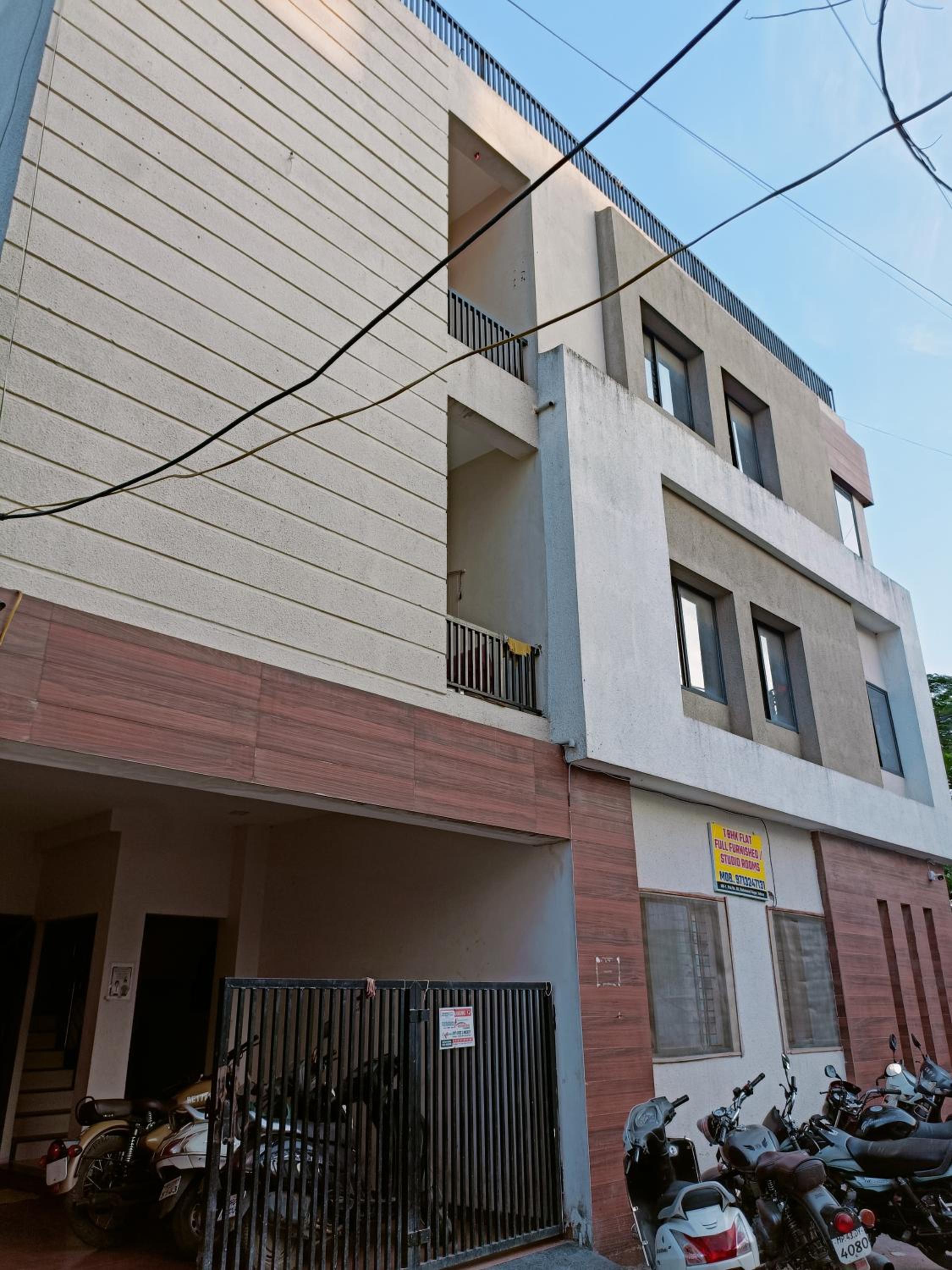 Mahalaxmi Nagar Residency Ac Rooms view 4