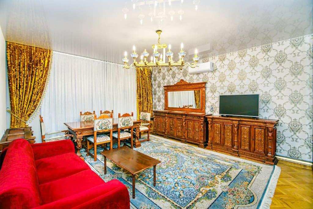 Apartment Bravo