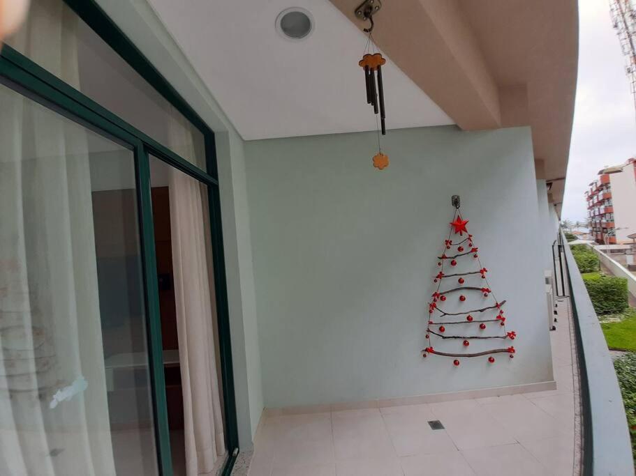 Apartamento condomínio completo frente ao mar