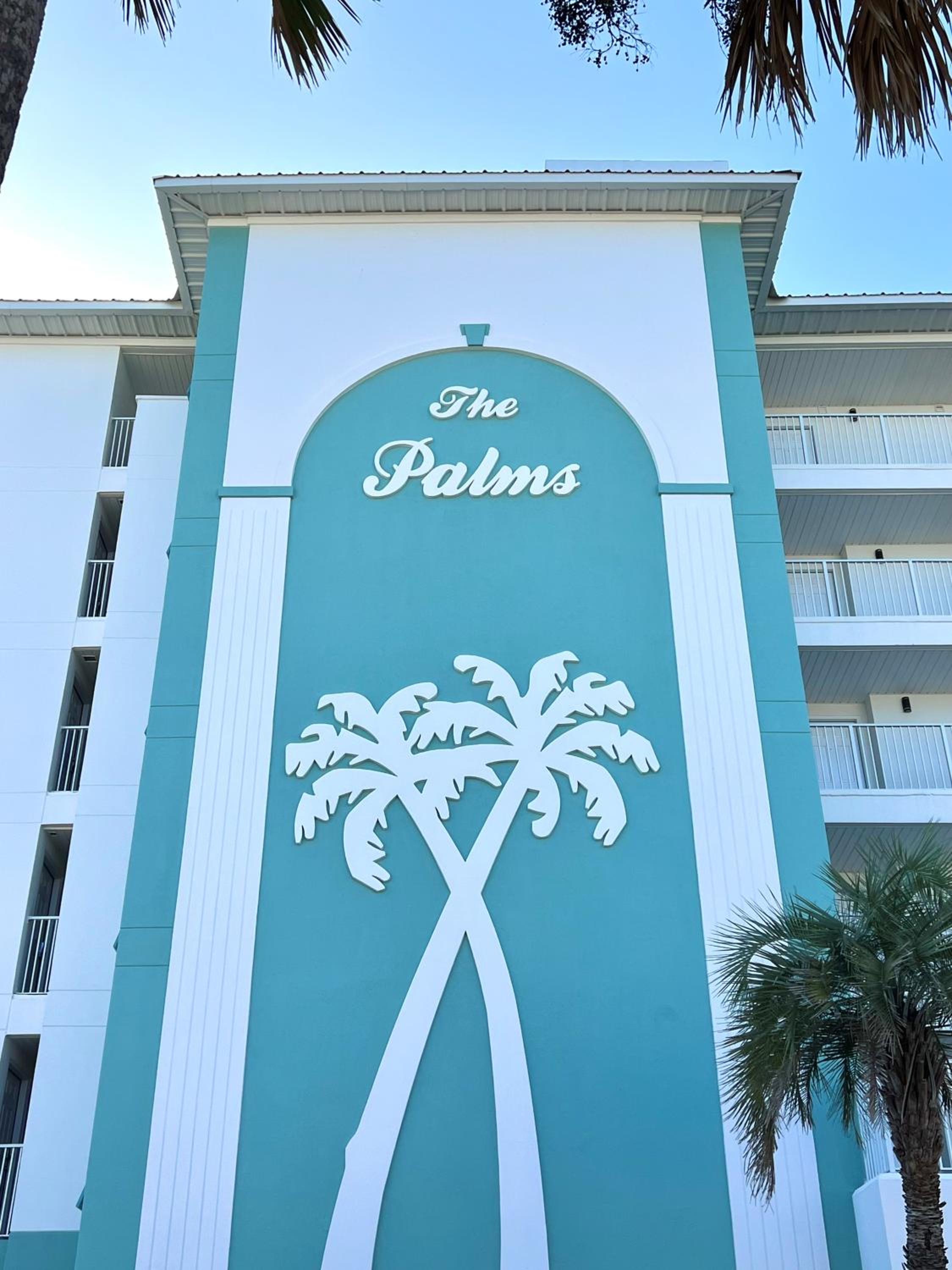 Beach Front Paradise Palms 205, Free Activities Included! view 4