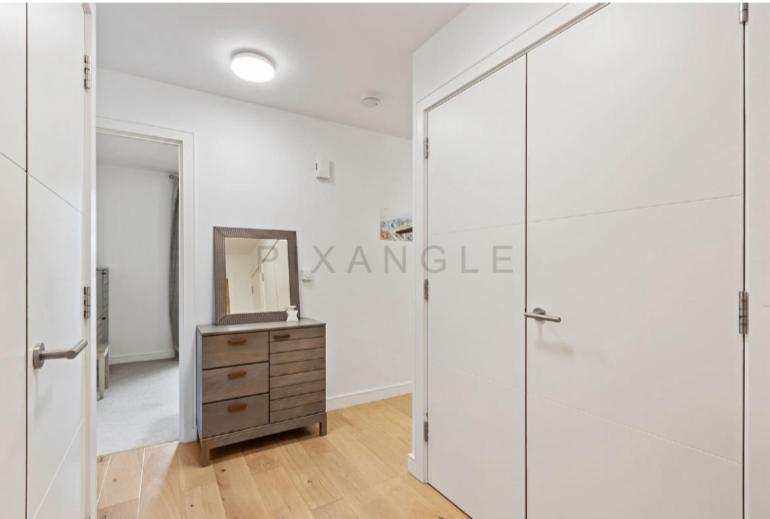 Beautiful large 3 bed 2 bath flat in Stratford