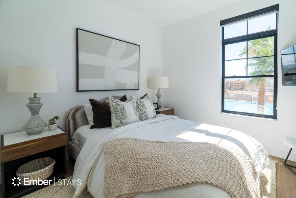 Edgewater at Desert Color by Ember Stays view 4