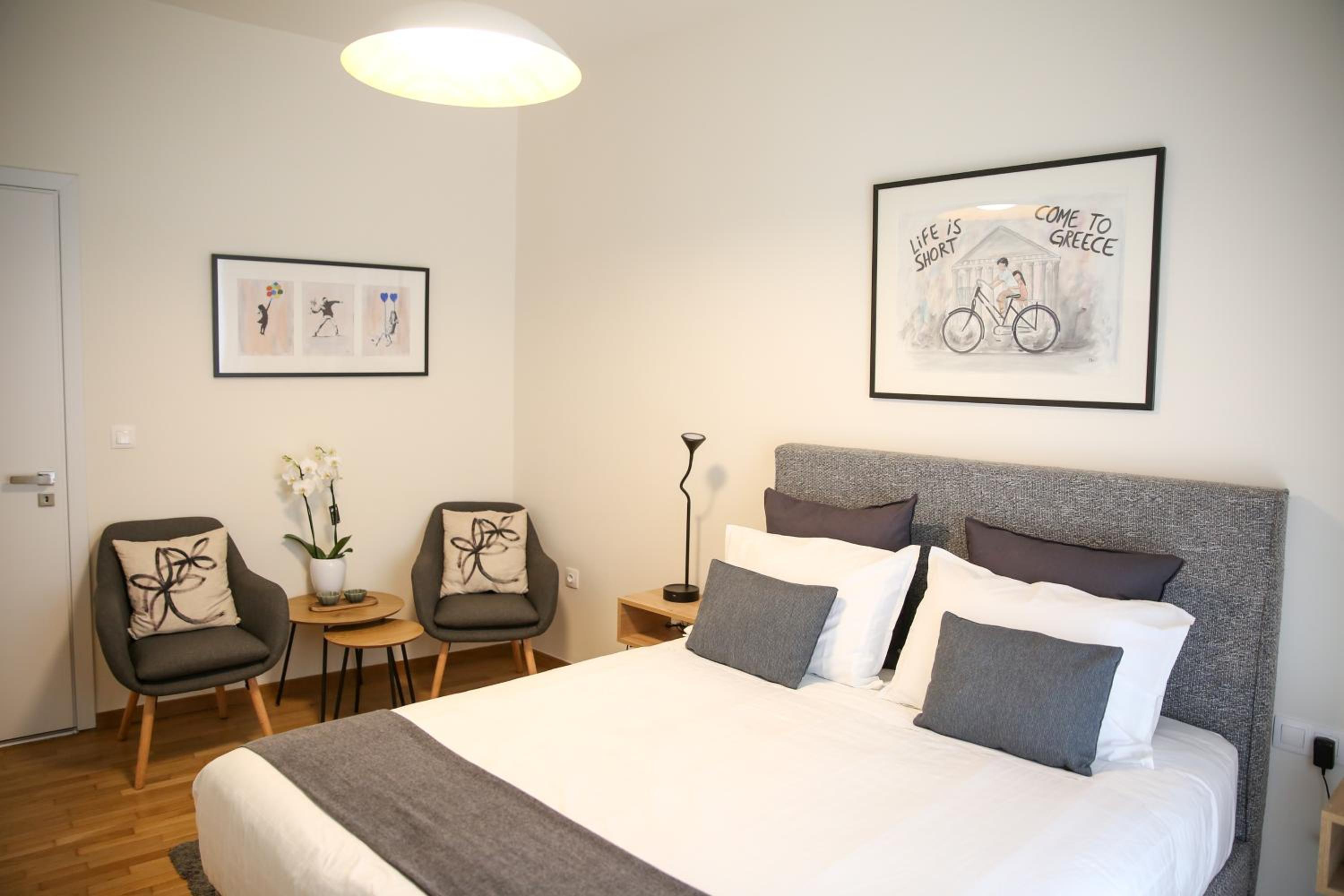 KK Athens Fine Stay-Steps to Metro-Modern & Cozy Apartments photo 2