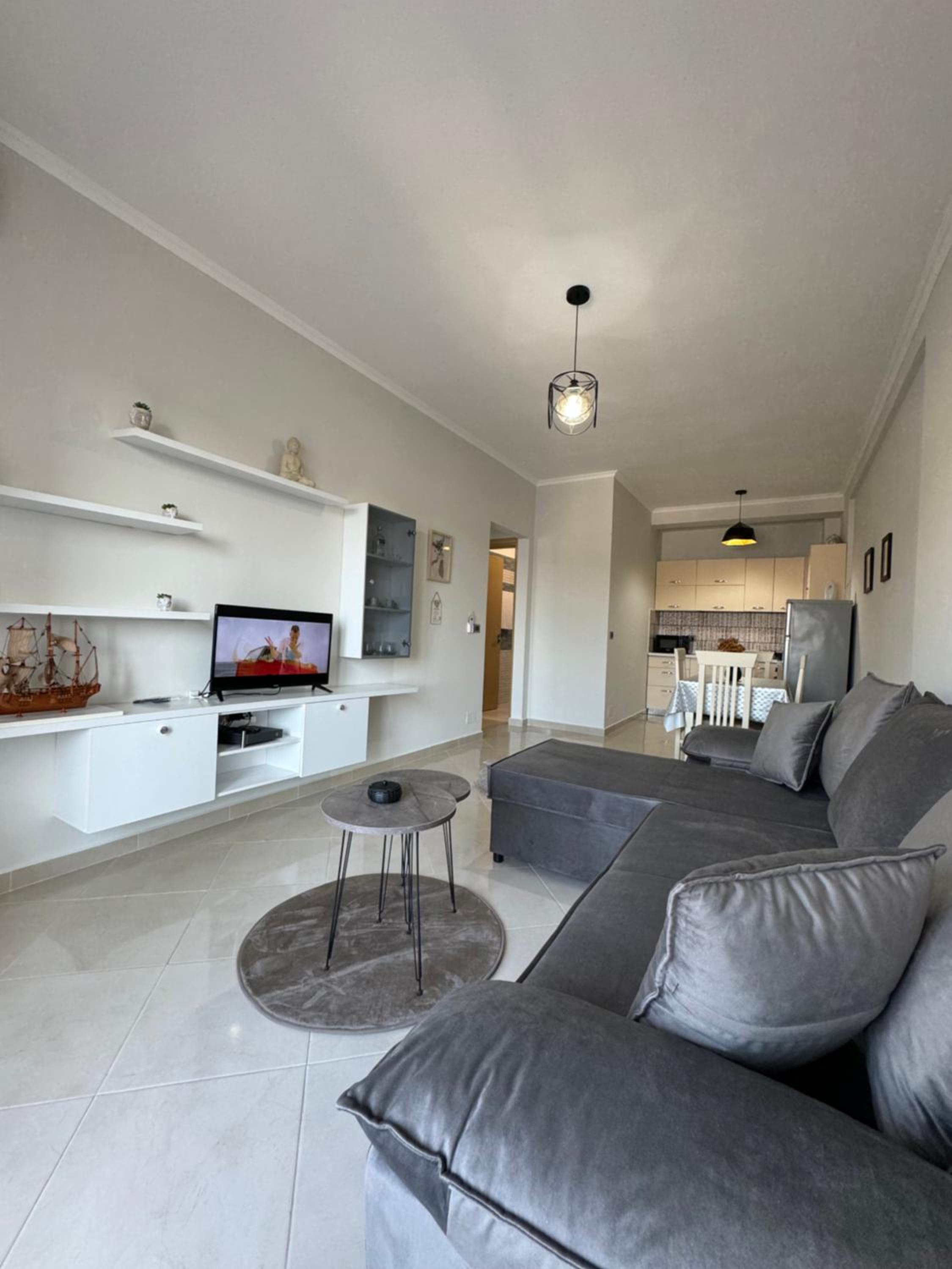 Vlora Centre Lions Gate 6 Apartment