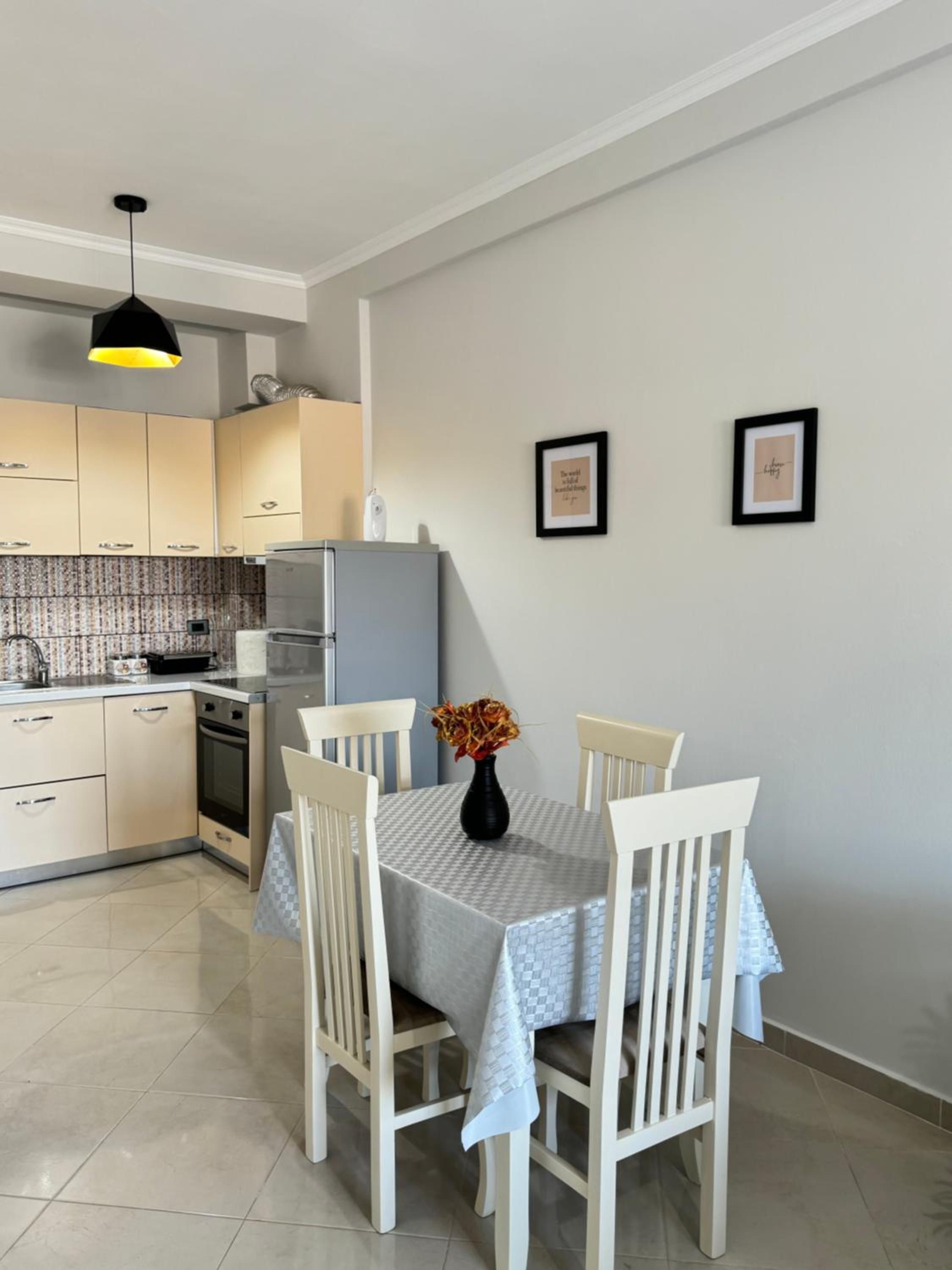 Vlora Centre Lions Gate 6 Apartment