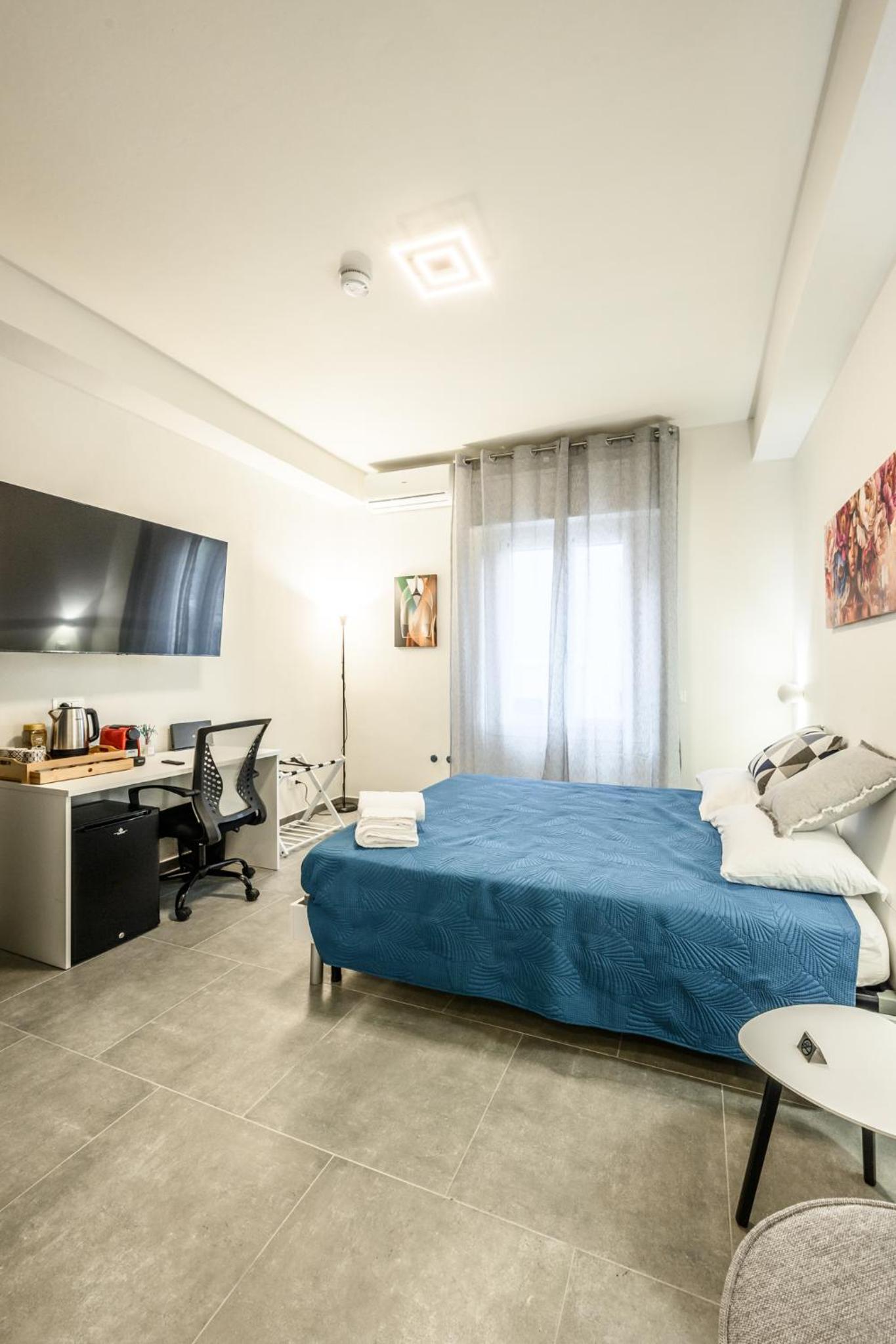 College Suites