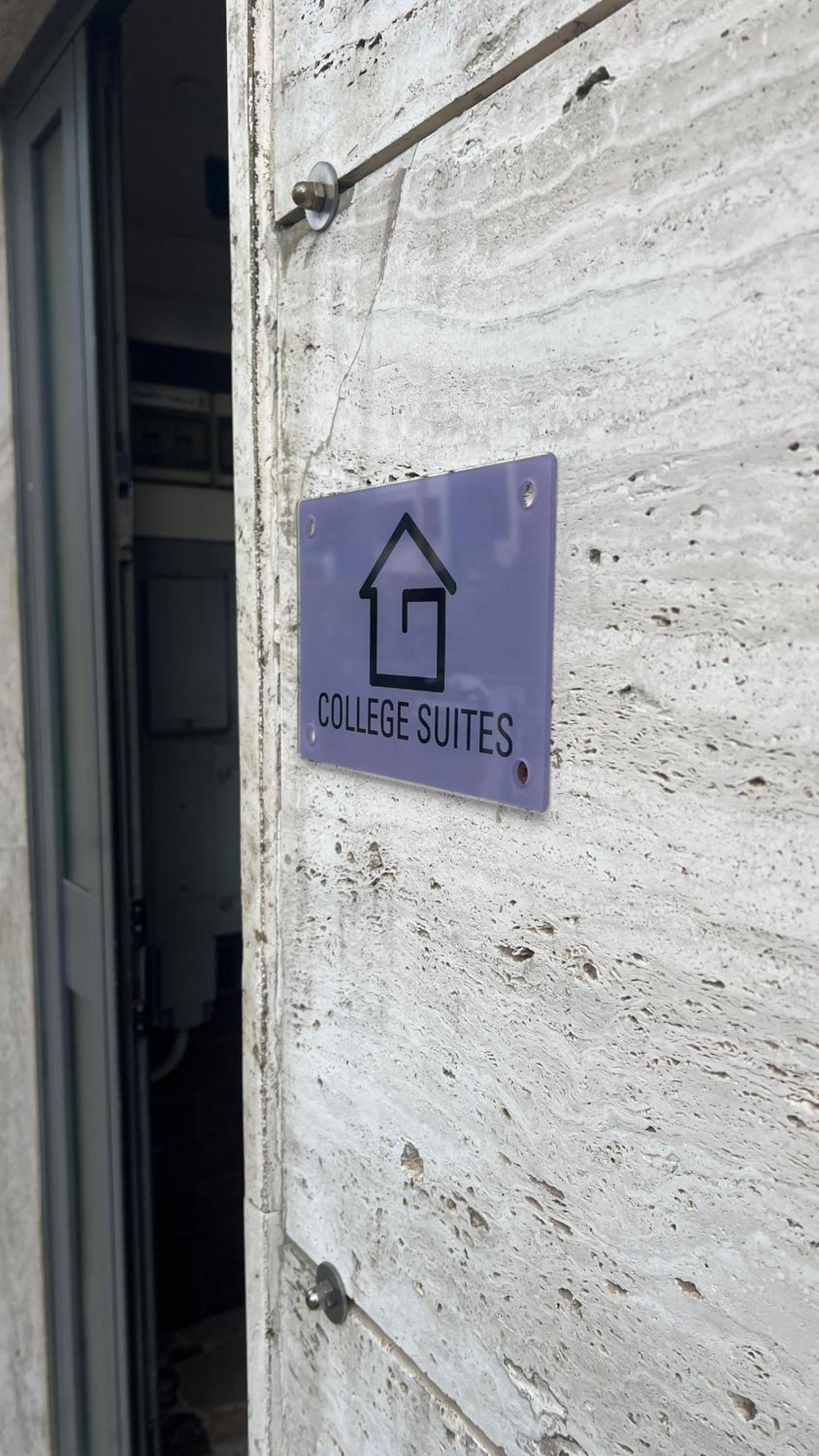 College Suites
