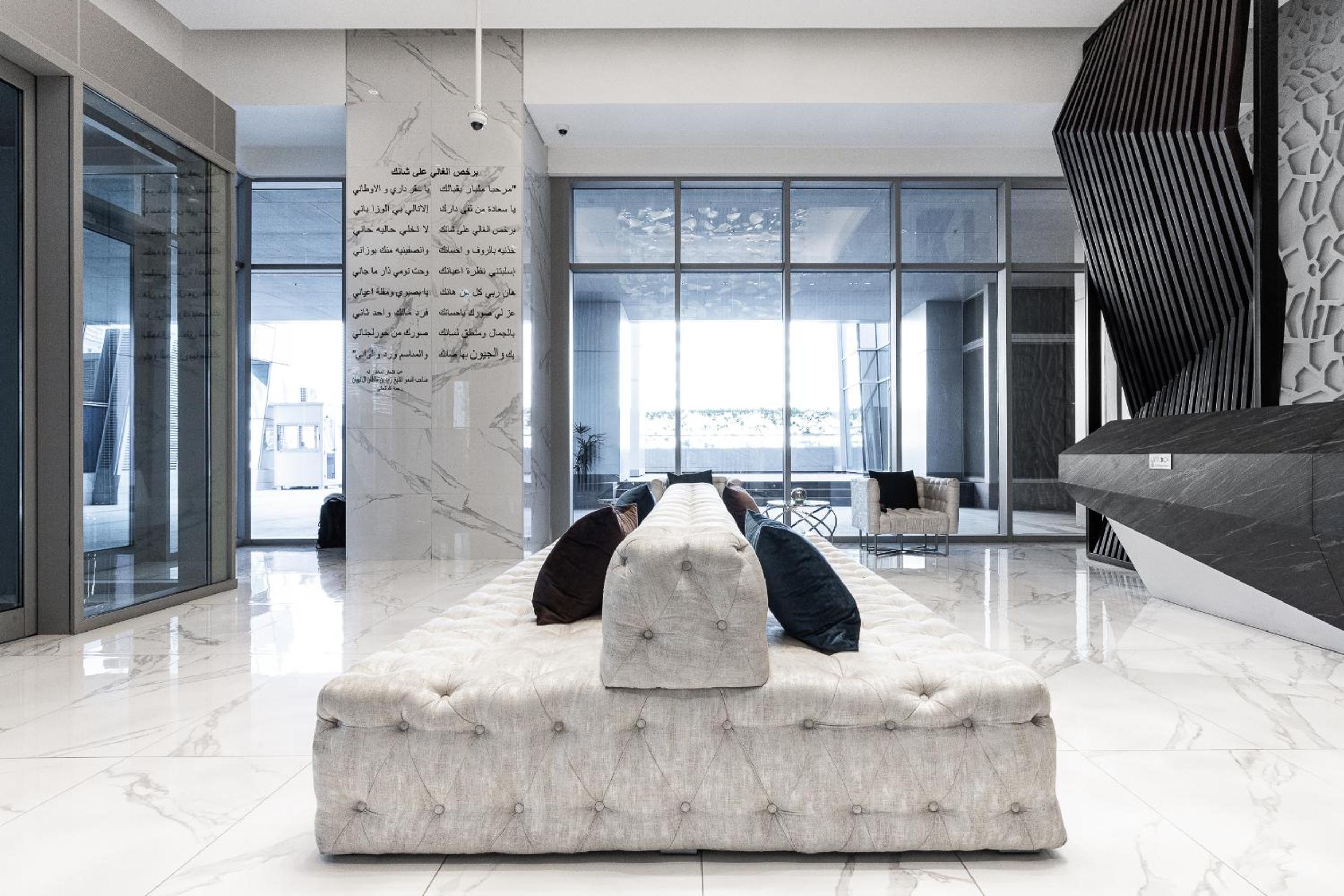 GLOBALSTAY J One Tower Apartments at Pearl of UAE