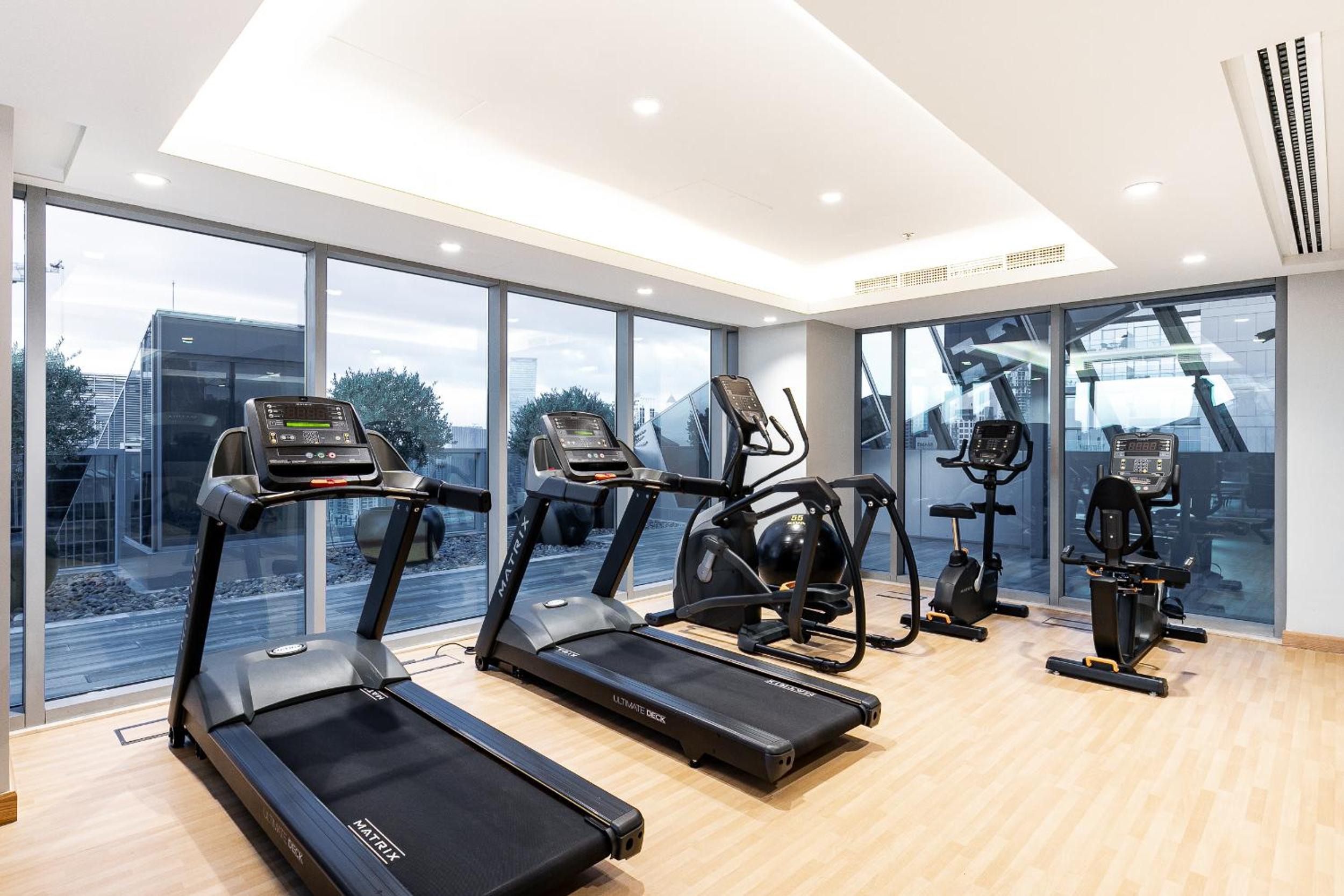 GLOBALSTAY J One Tower Apartments at Pearl of UAE