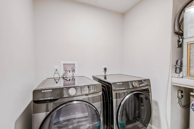 Dog friendly condo with beach access, hot tub & firepit, photo 2