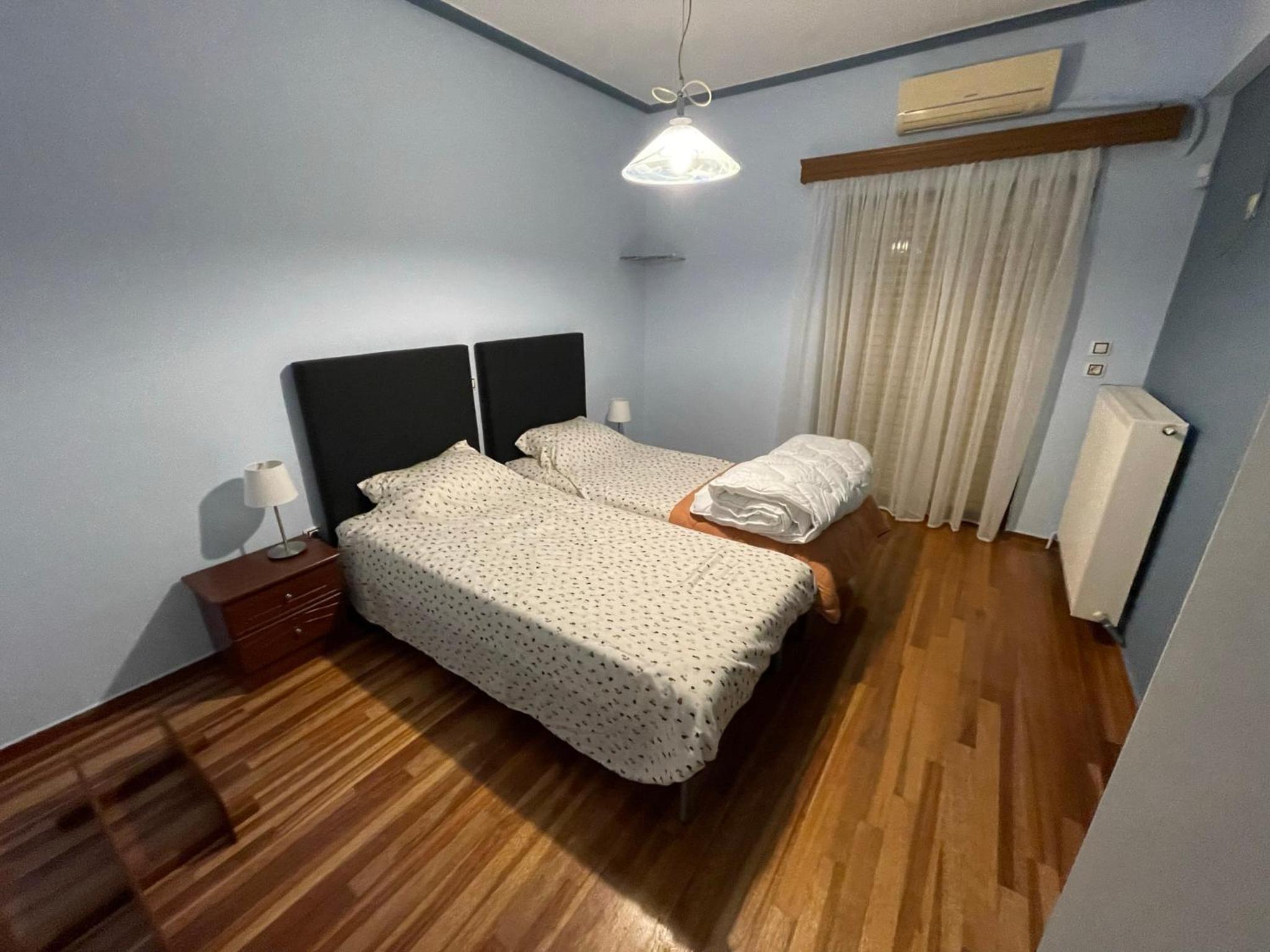 Sfendami House