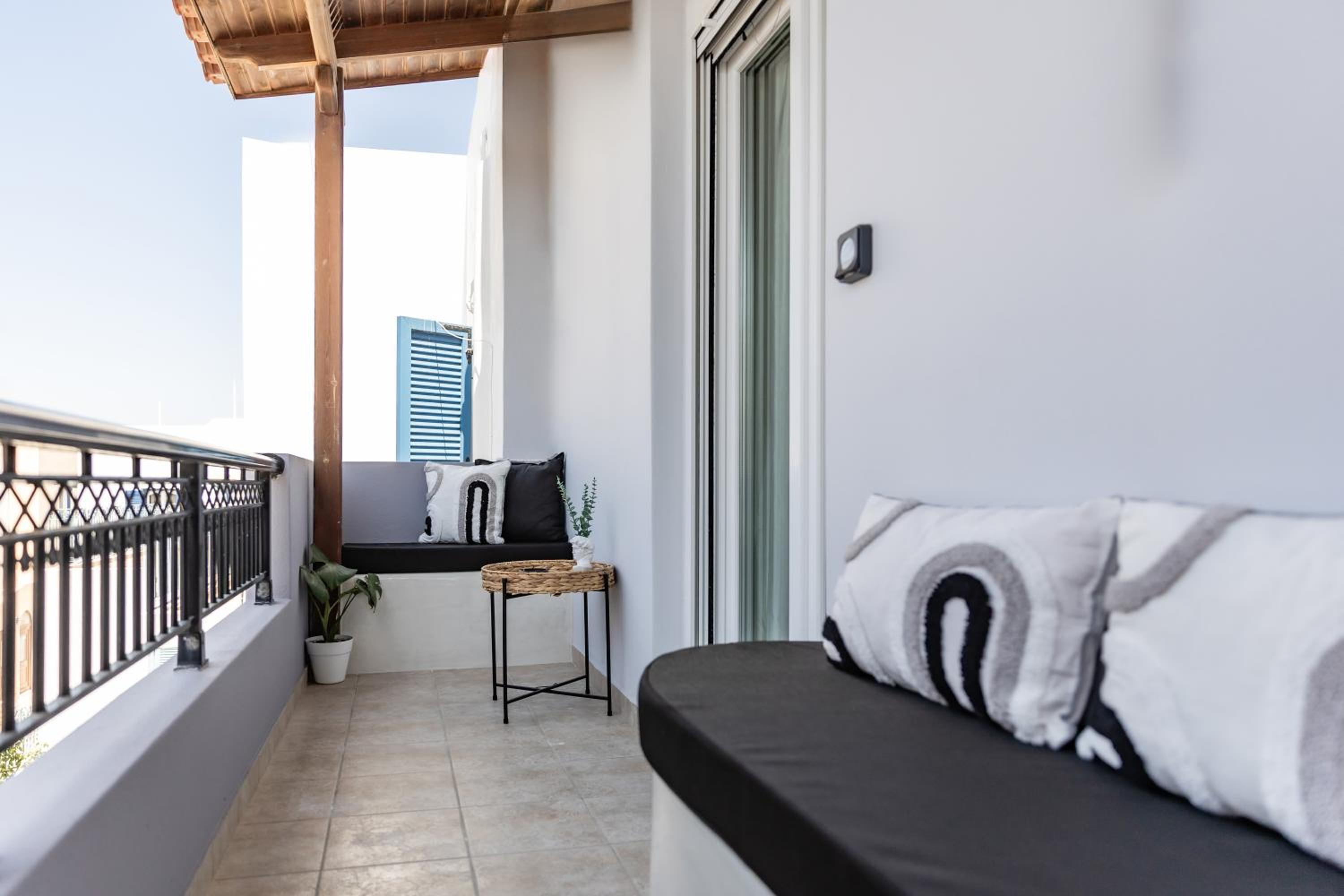 Lago m Superior Naxos Town photo 2