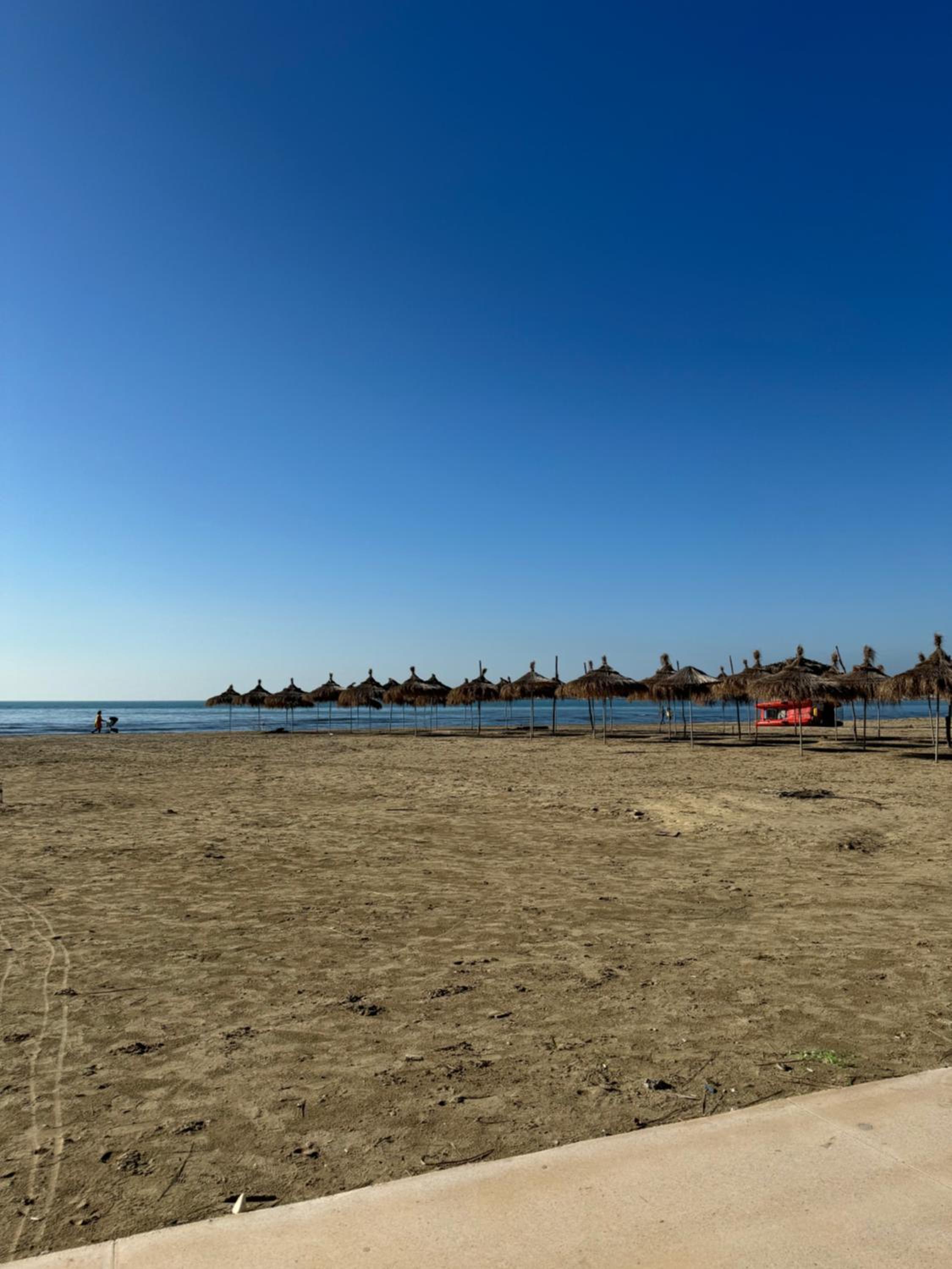 Durres Lovely Apartment with Balcony