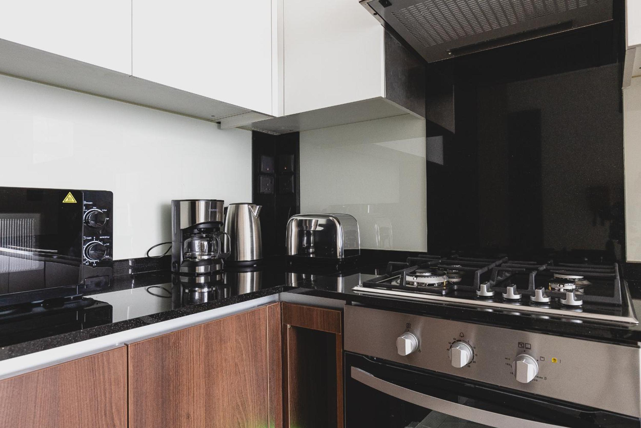 GLOBALSTAY J One Tower Apartments at Pearl of UAE
