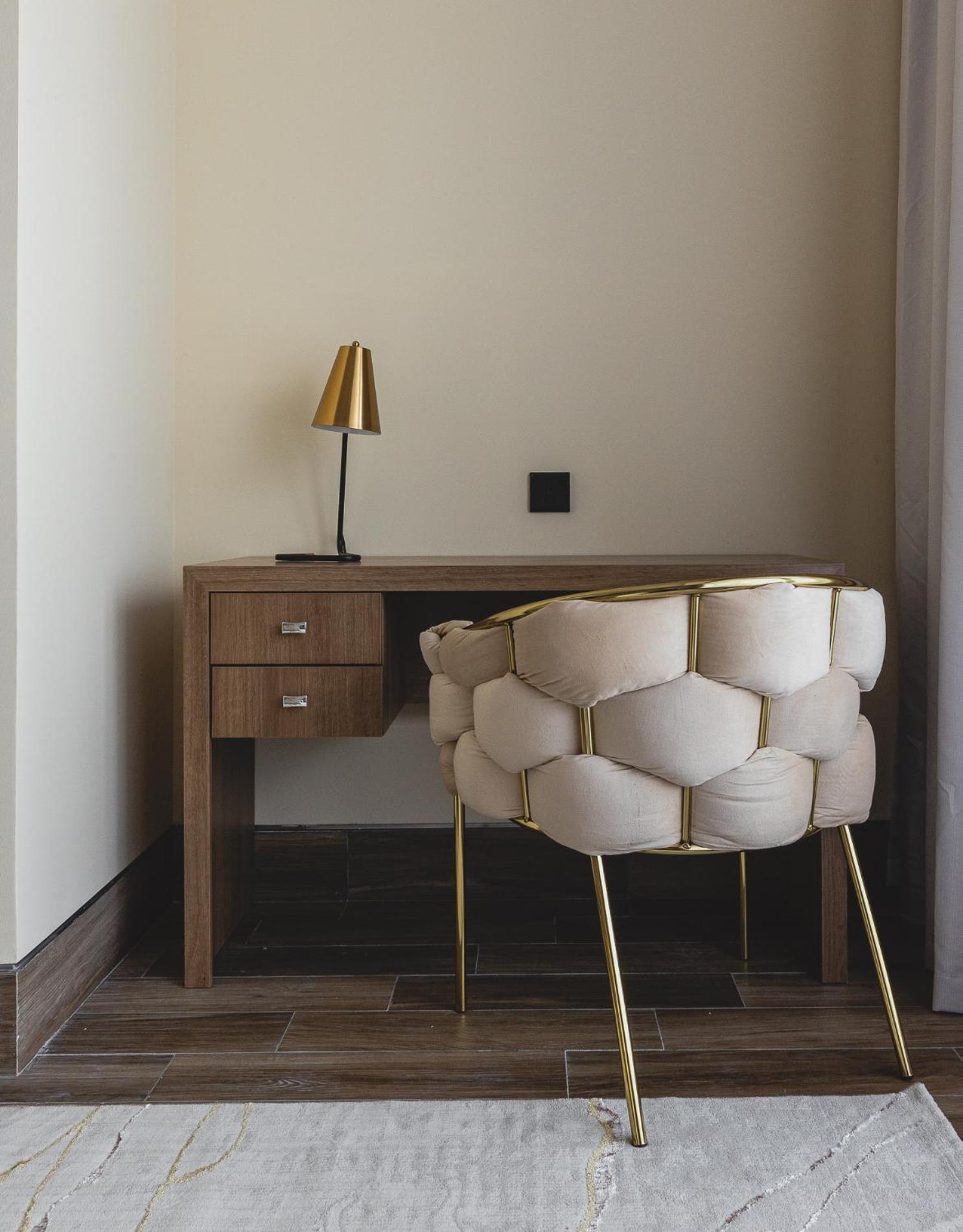 GLOBALSTAY J One Tower Apartments at Pearl of UAE