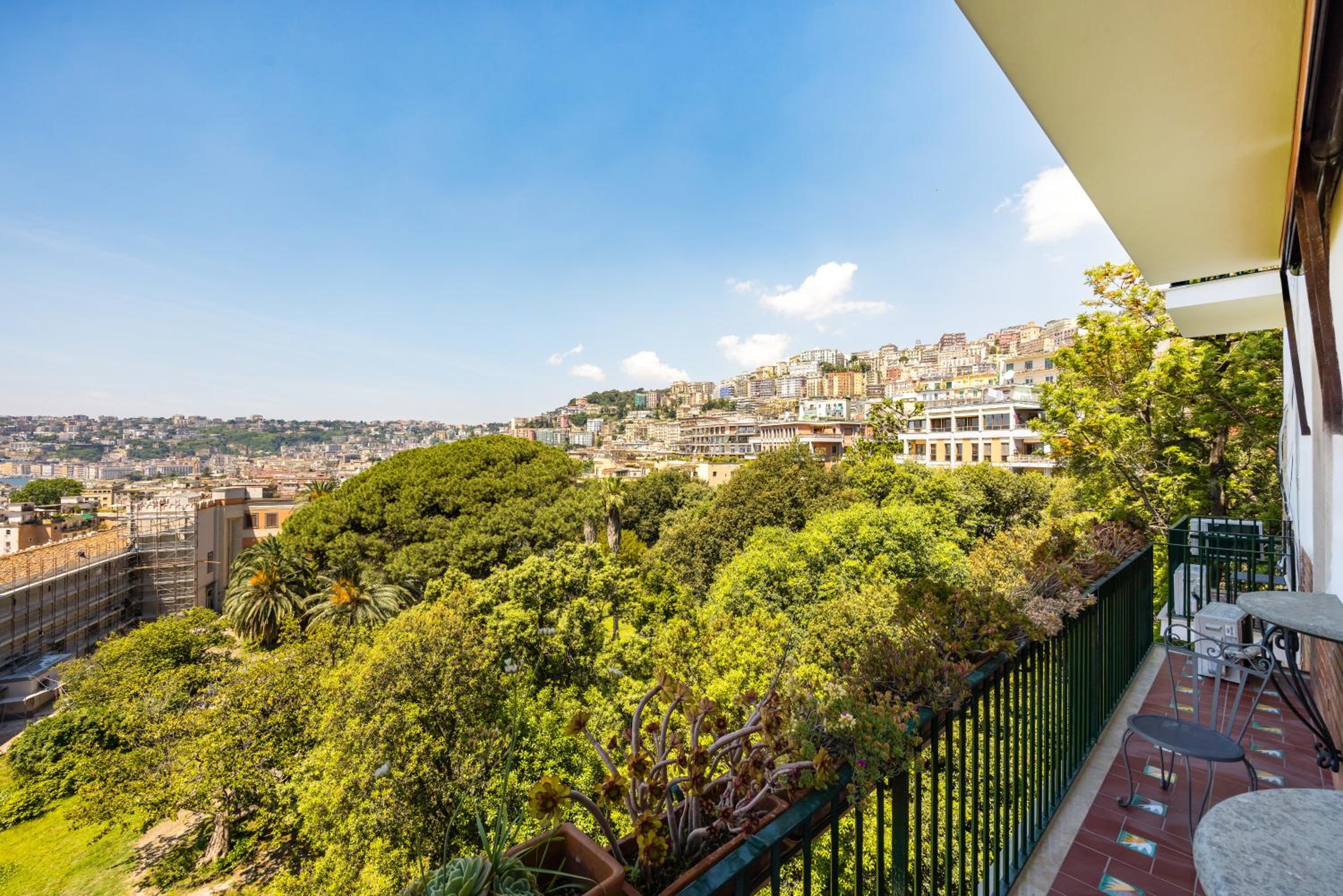 Terrazza Monteroduni 16