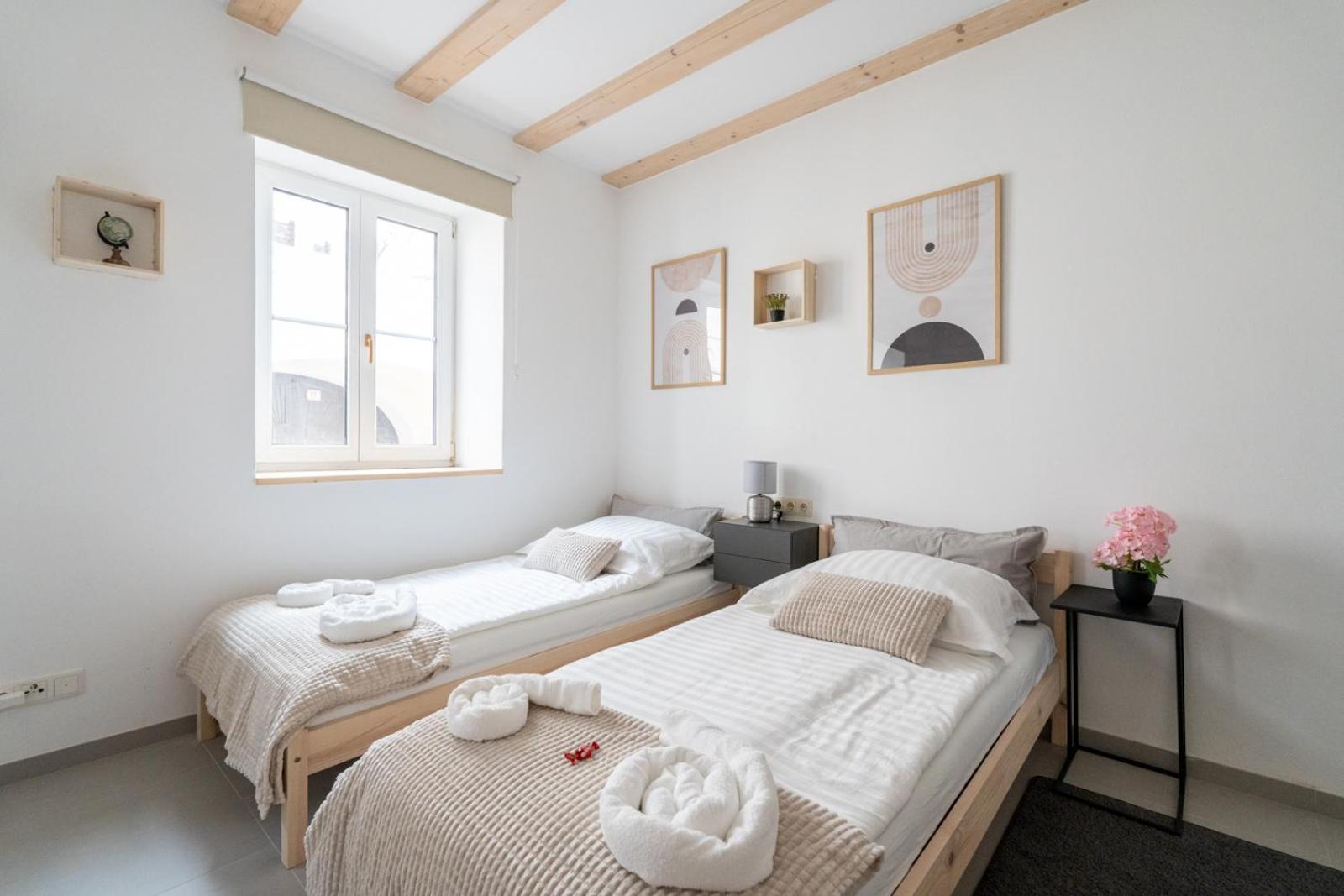 Live Work Relax in Wachau - 60m2 Perfect for Any Occasion with Garden
