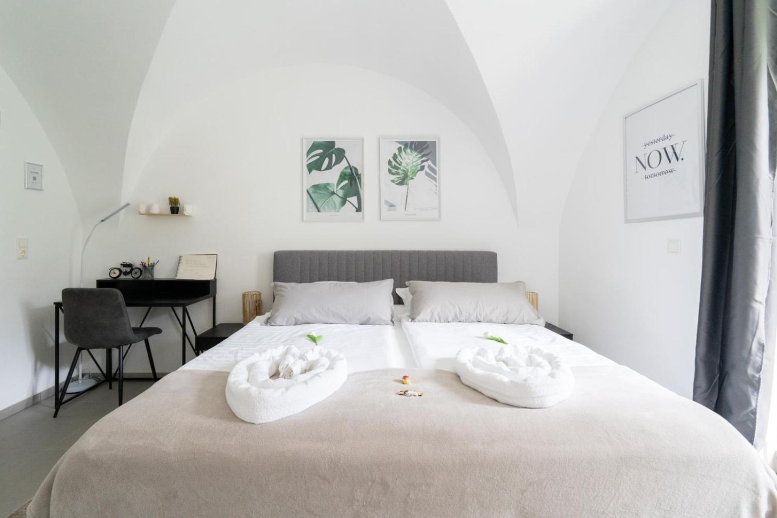 Live Work Relax in Wachau - 60m2 Perfect for Any Occasion with Garden