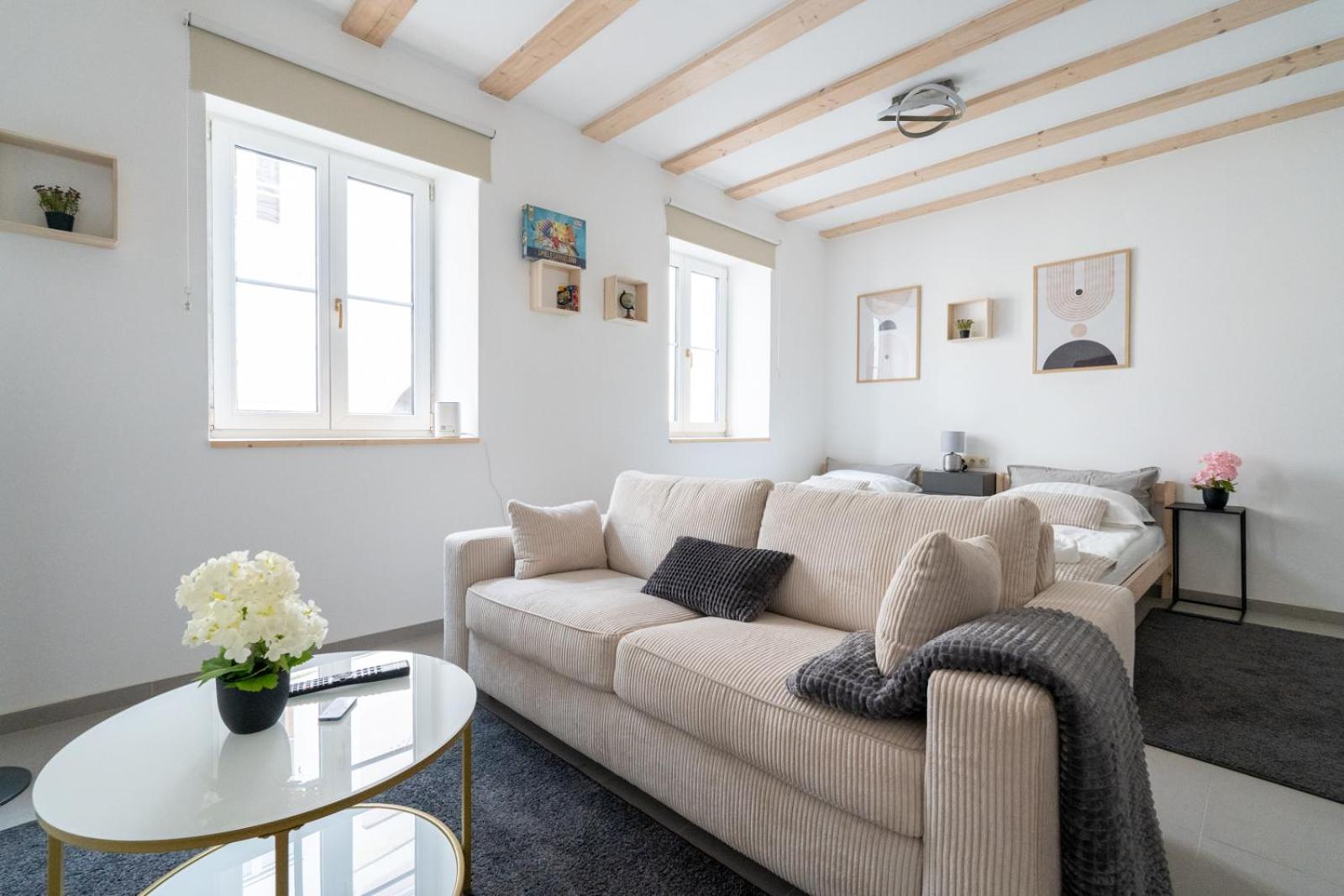 Live Work Relax in Wachau - 60m2 Perfect for Any Occasion with Garden