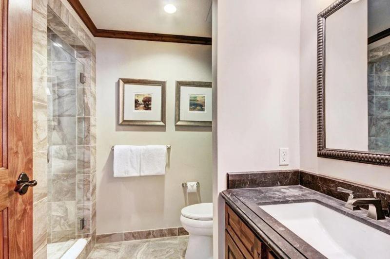 Vail Ritz Carlton 3 Bedroom Residence